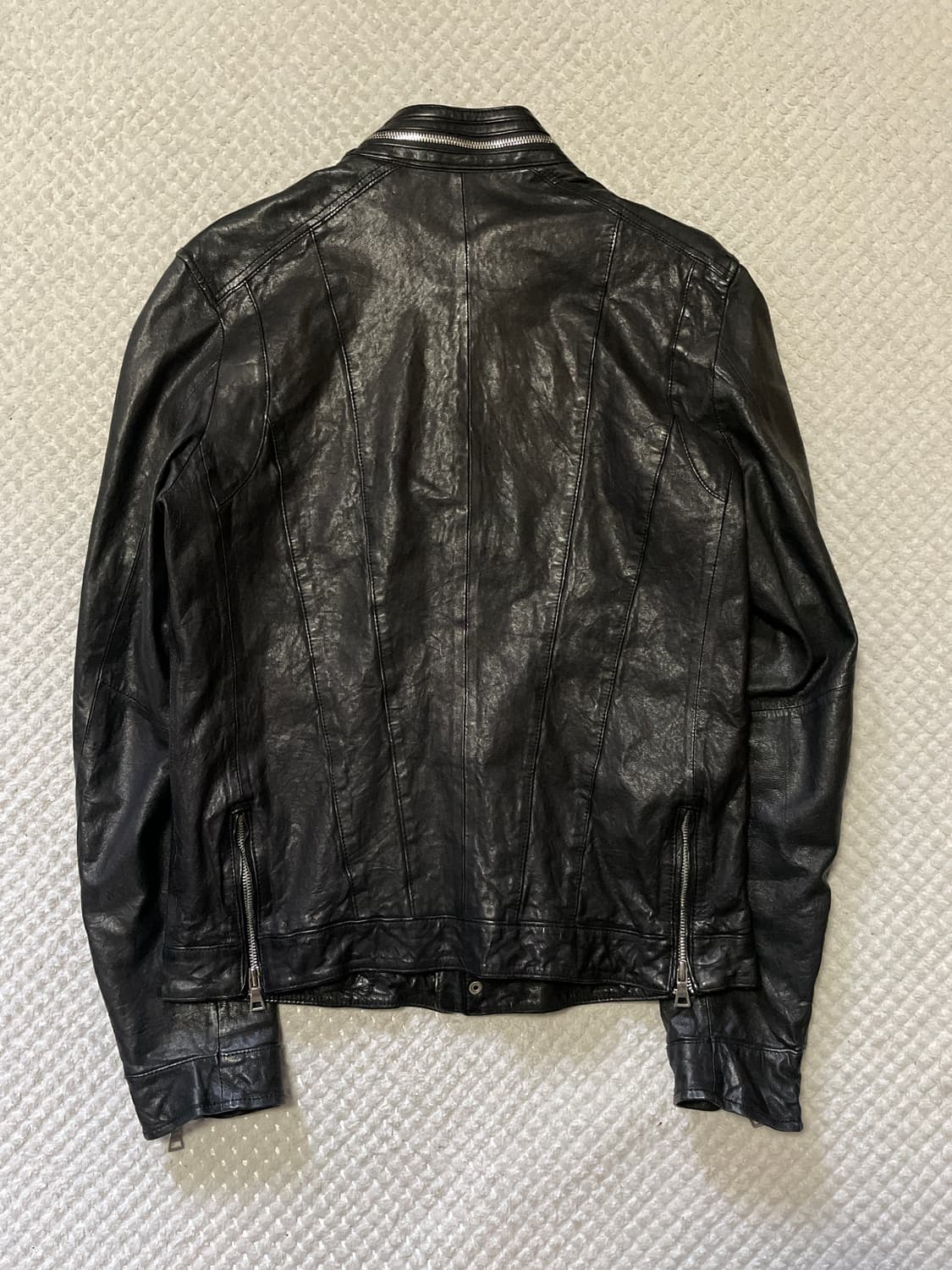 웨스턴 무드 이테리 램스킨 양가죽 절개 레더 자켓 상품이미지2