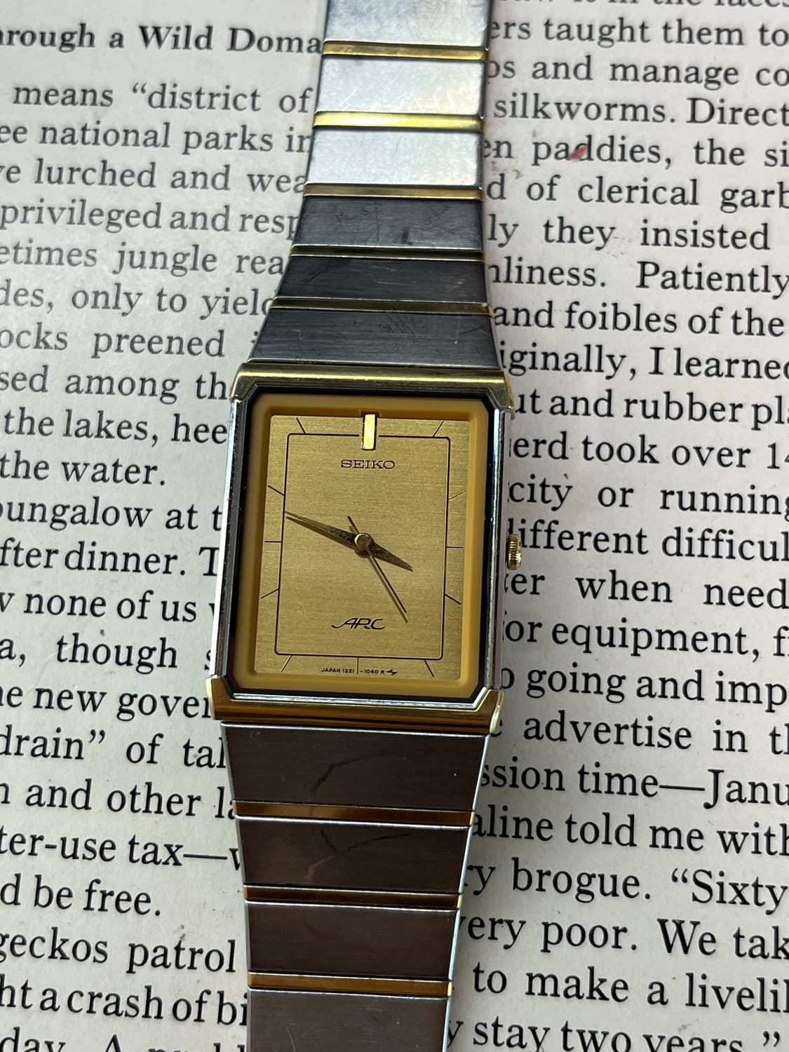 Seiko ARC Tank Quartz Vintage Watch 상품이미지1