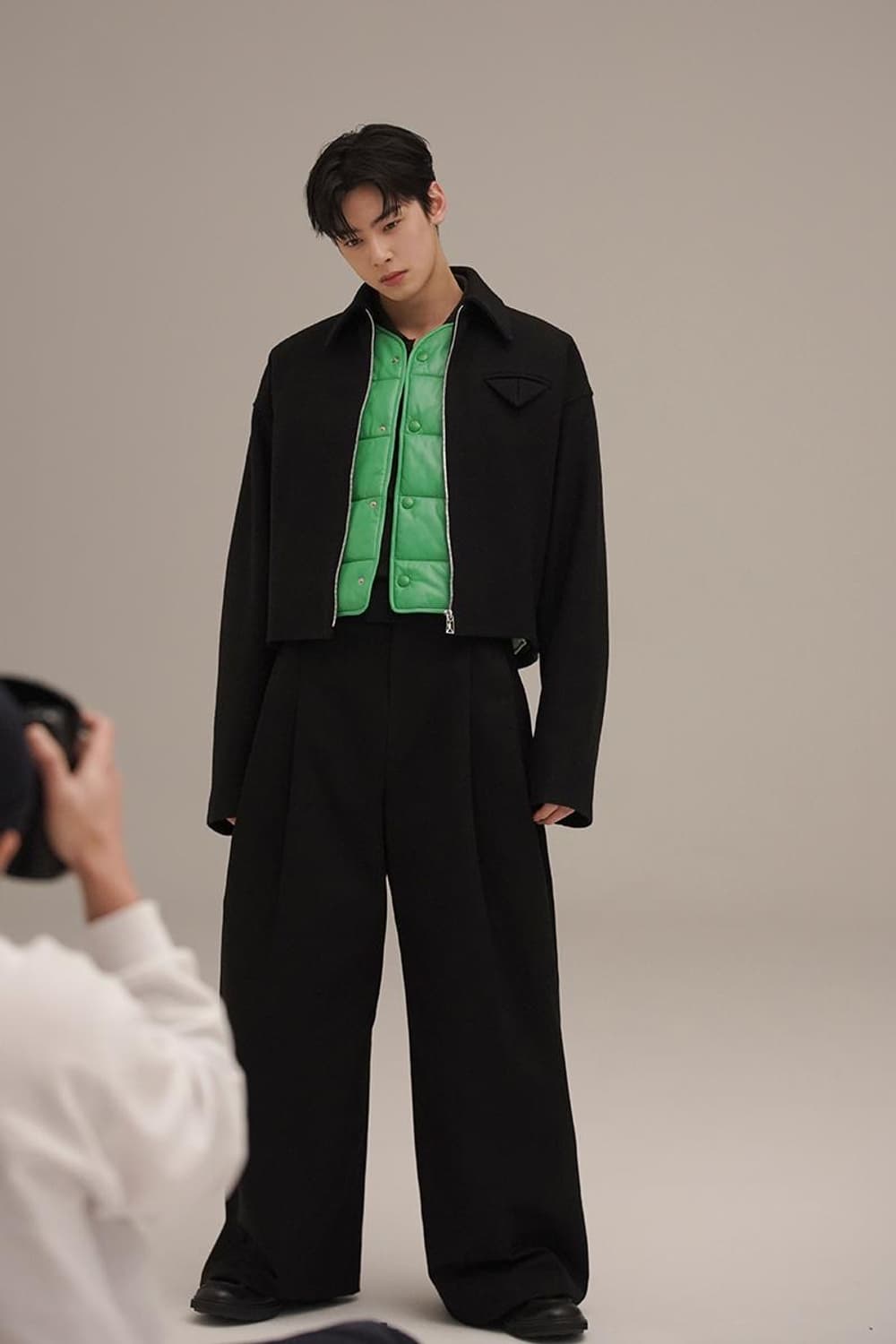 [52] 보테가베네타 트라이앵글 트윌 캐시미어 크롭 블루종 자켓 상품이미지2