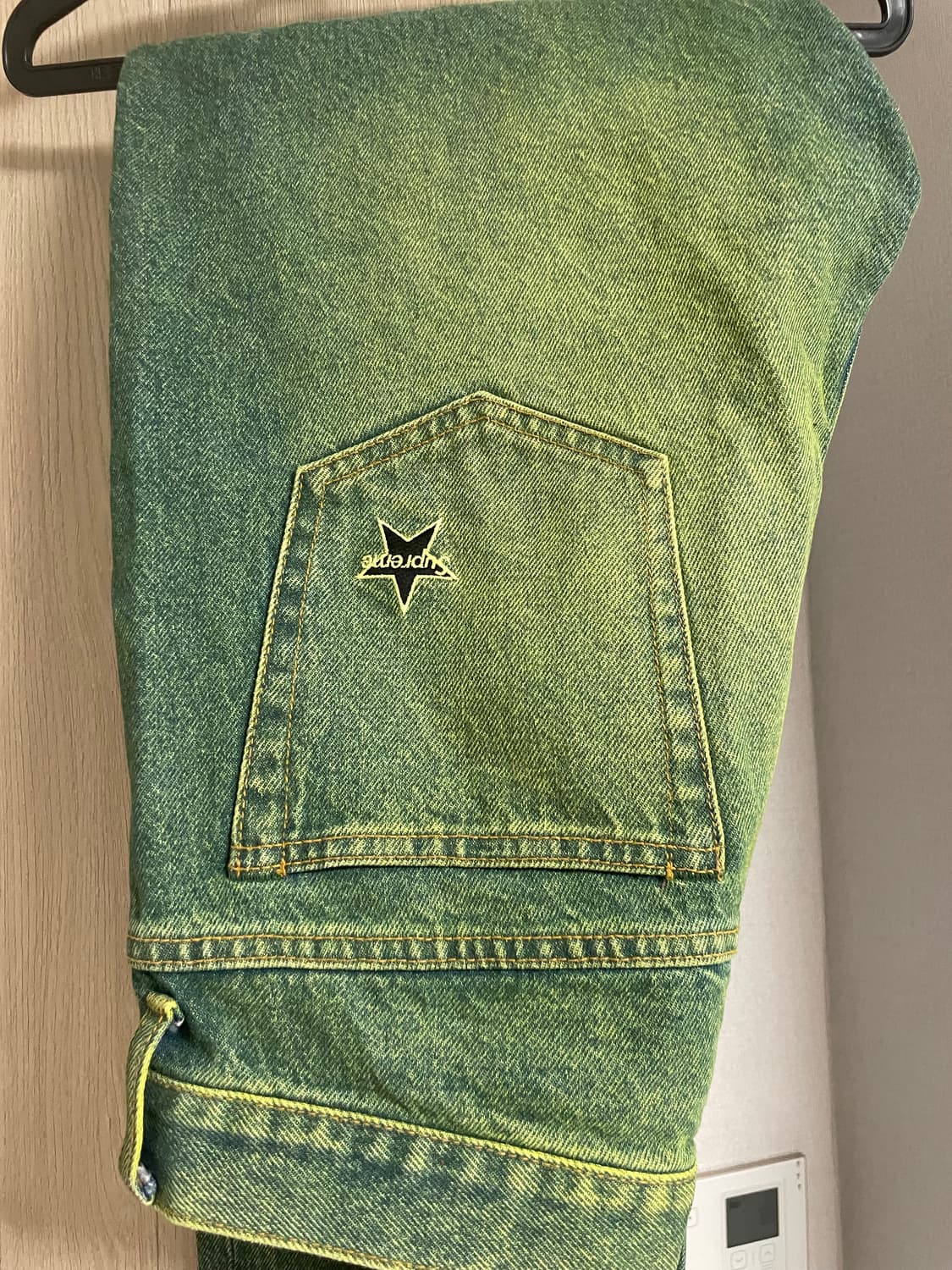 Supreme Regular Jean Overspray Green 상품이미지3