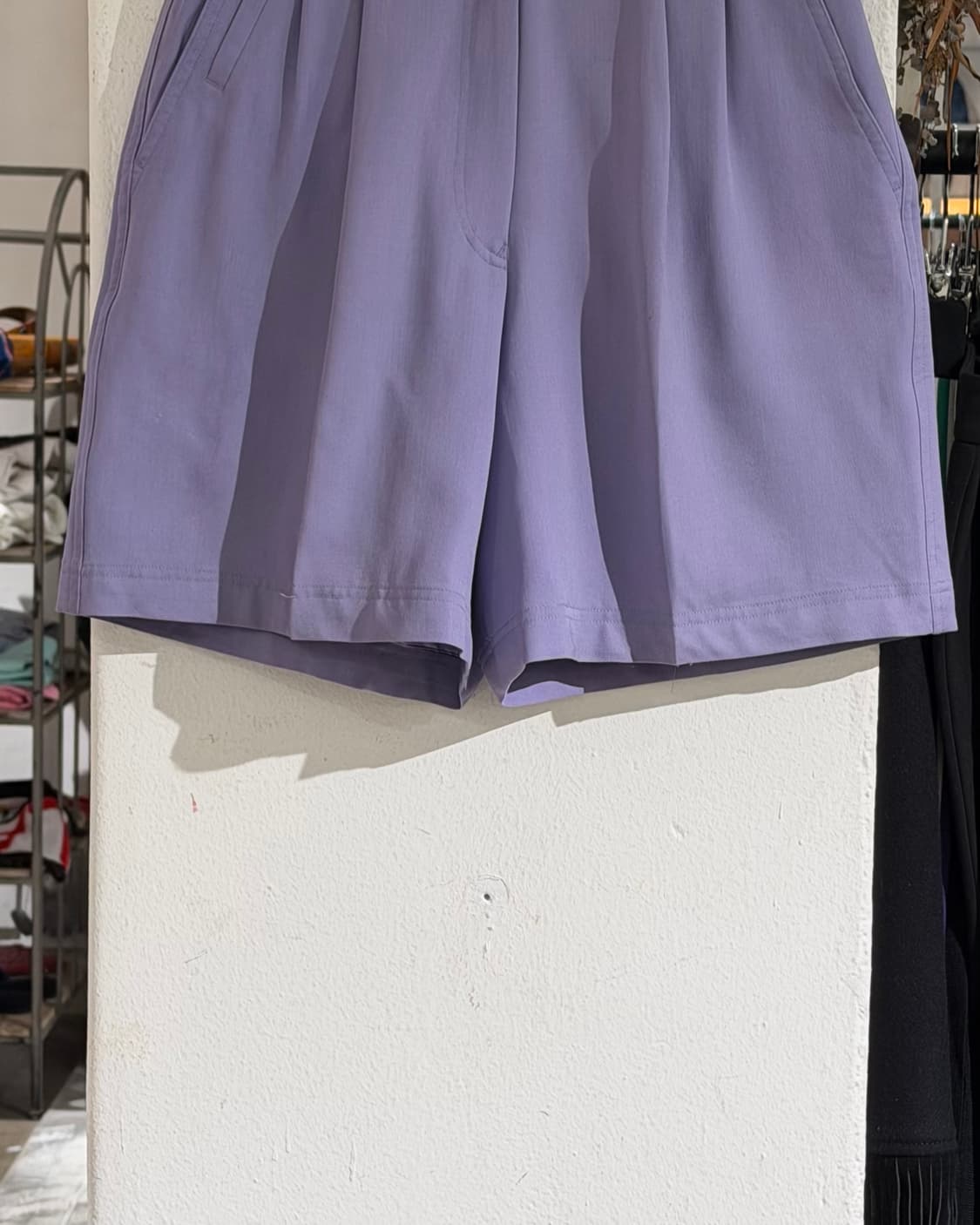 크리스찬 디올 스포츠 라벤더 핀턱 와이드 버뮤다 숏팬츠 상품이미지3