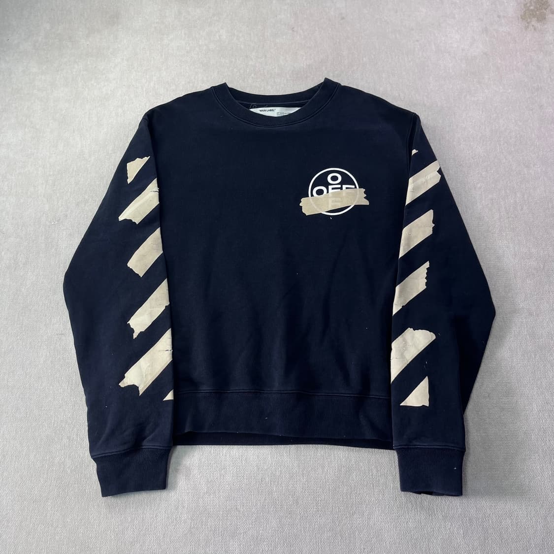 100 19f/w 오프화이트 lo 맨투맨 상품이미지2