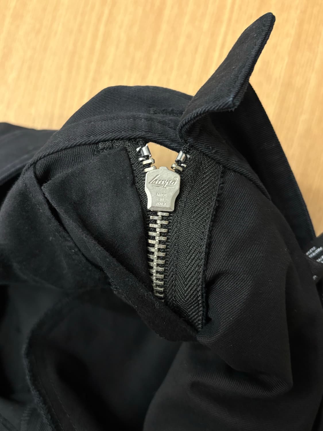 헐무트랭 아카이브 버튼 부츠컷 상품이미지8