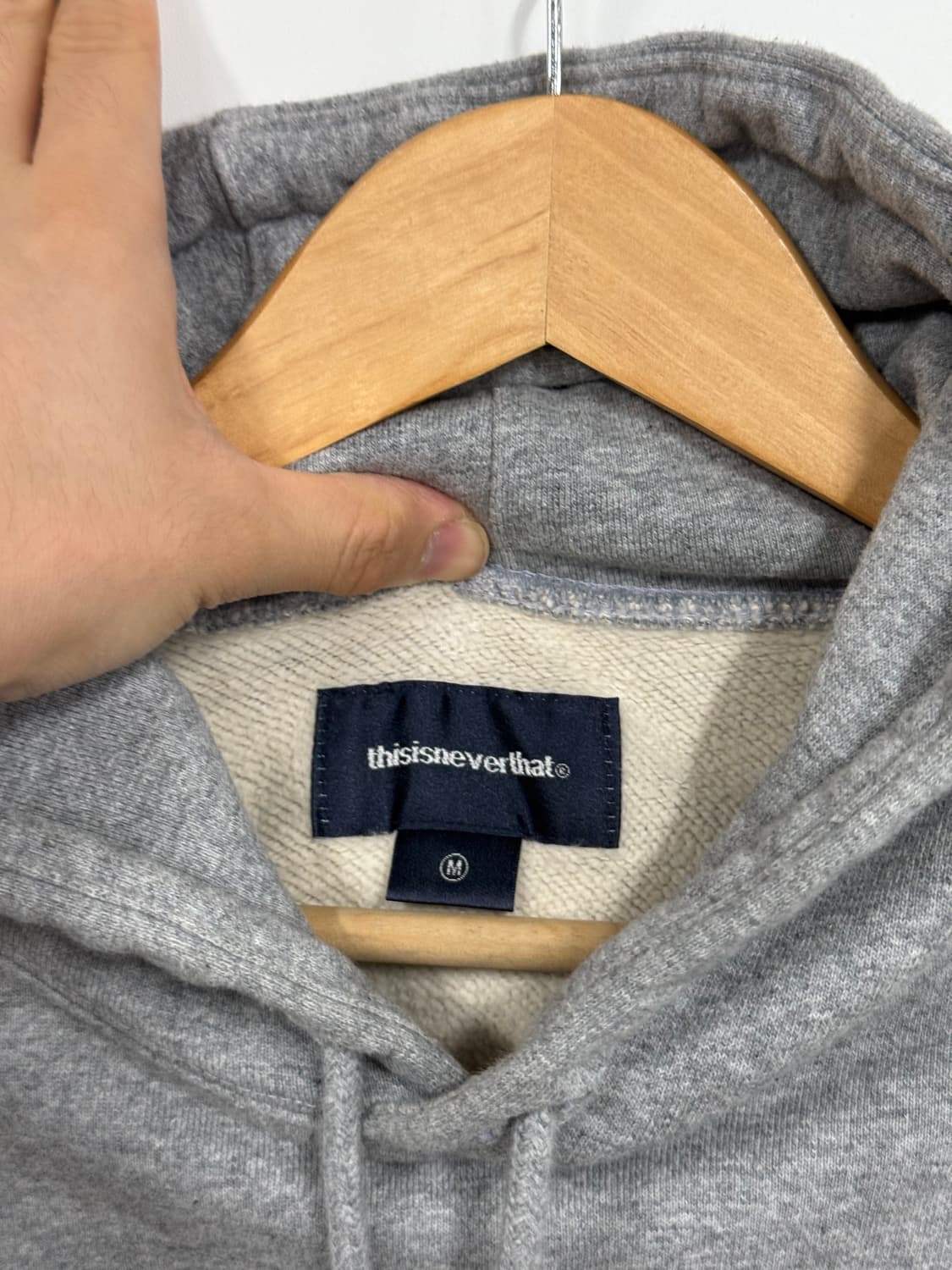 thisisneverthat T-Logo gray hoodie 상품이미지7