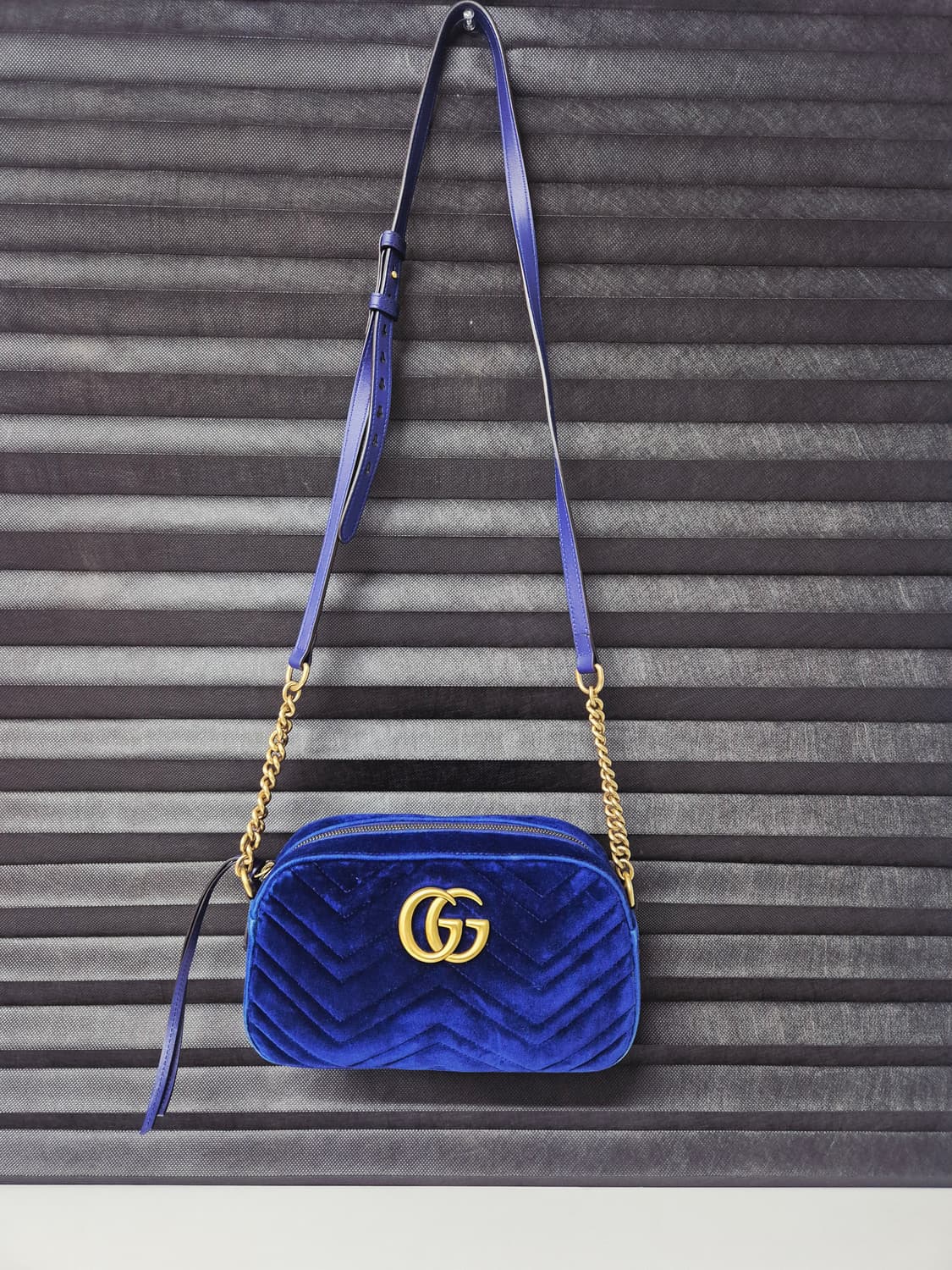 (상태 최상급)구찌GG 마틀라세 벨벳 카메라백 스몰 상품이미지1