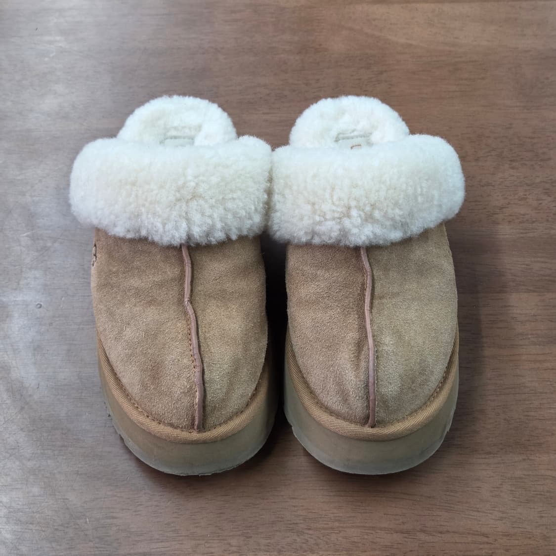 어그 디스케트 슬리퍼 250 상품이미지1