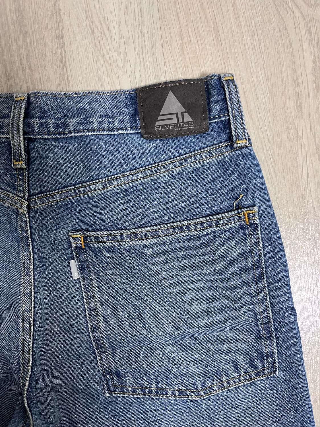 Silver Tab 루즈 진 상품이미지1