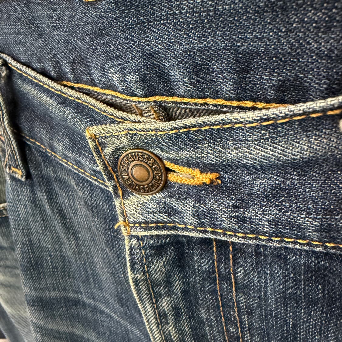 [36] 리바이스 520 데님 청바지 상품이미지3