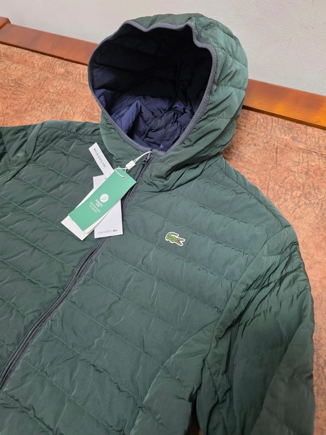 [새제품] 라코스테 남성 경량 후드 다운 패딩 자켓 상품이미지3