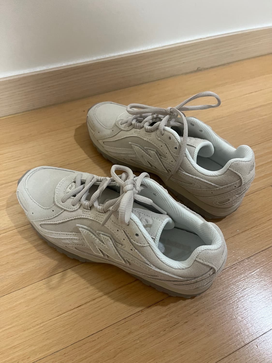 New Balance 204L Timberwolf Linen 뉴발란스 2 상품이미지4