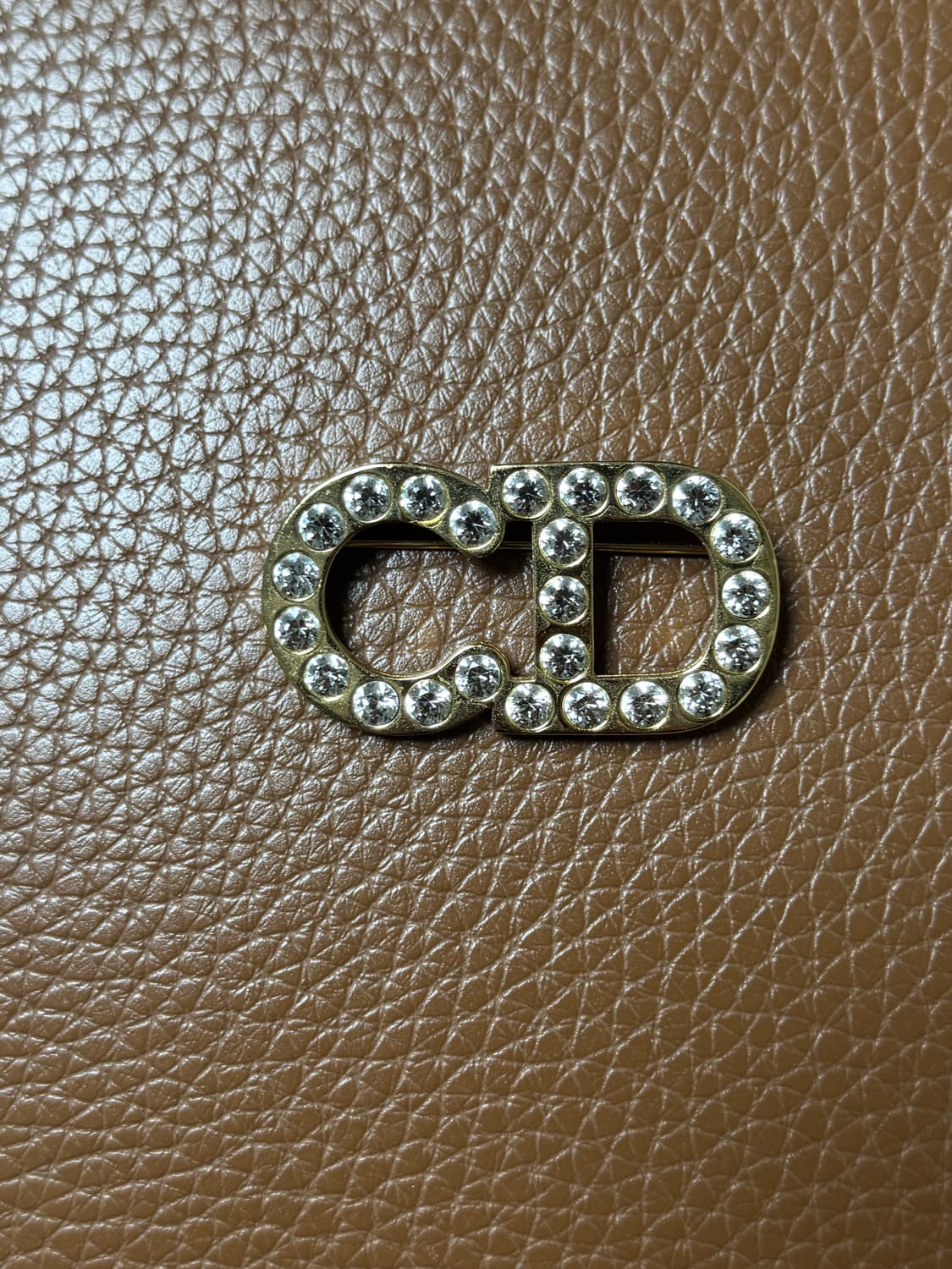 디올브로치 상품이미지1