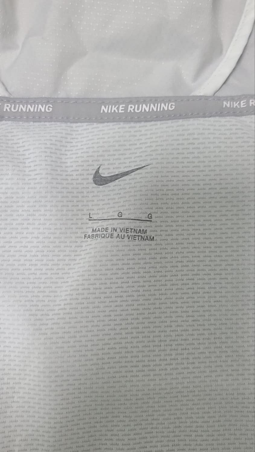 나이키 런닝 자켓 L 상품이미지4