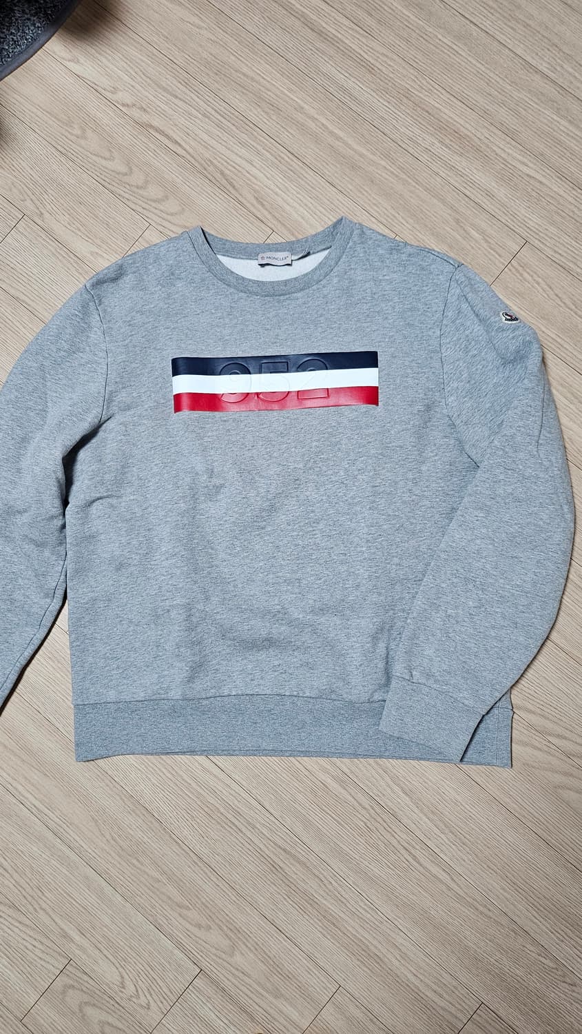 몽클레어 정품 남성용 맨투맨 XL 티셔츠 상품이미지1