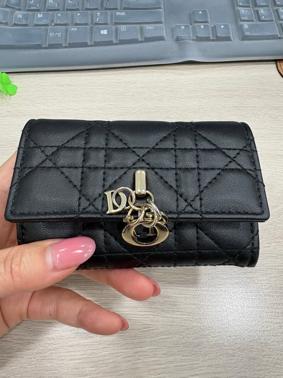 (정품)디올 블랙 카드지갑 상품이미지3