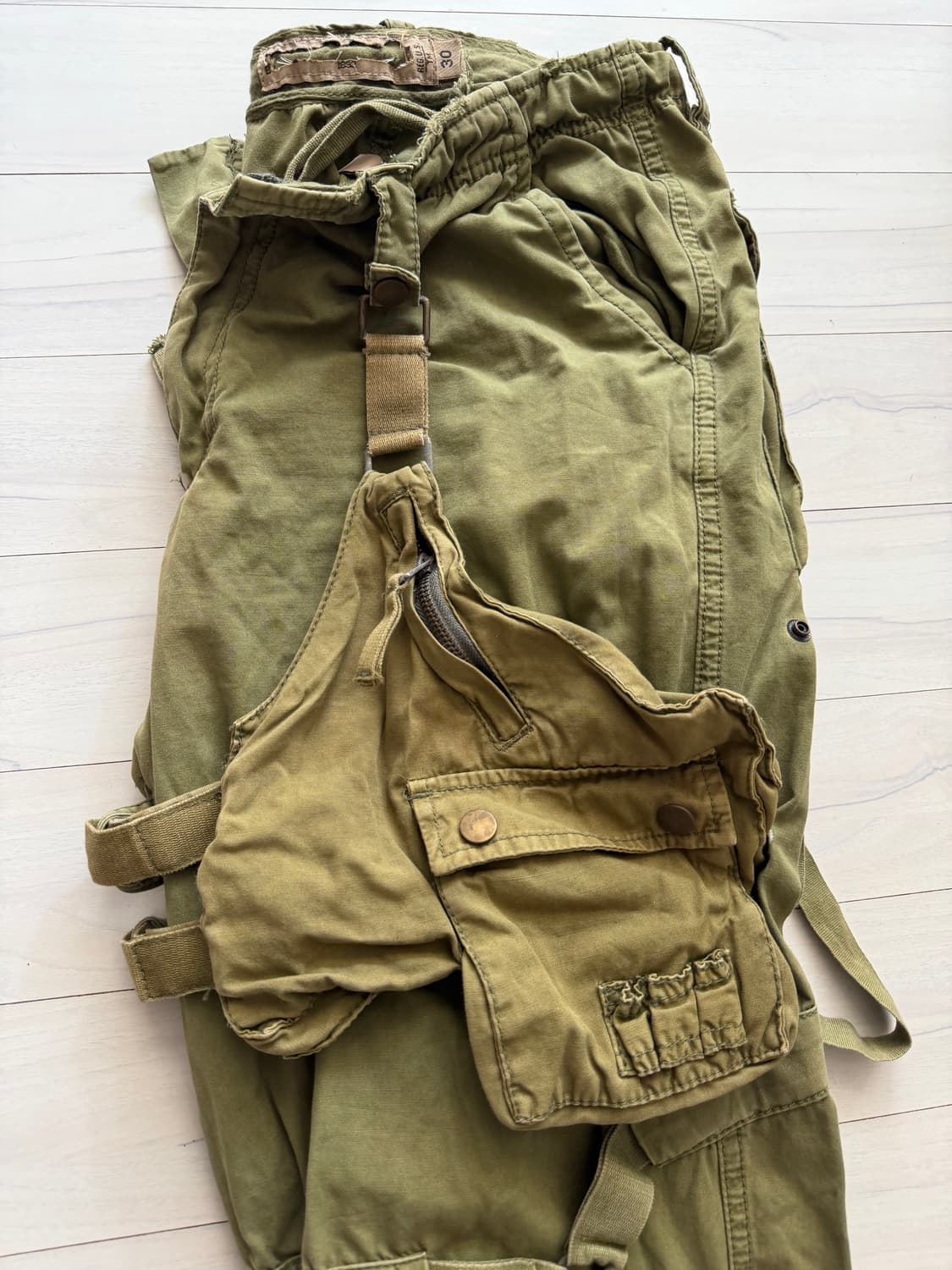 [31] vintage 미군 포켓 카고 팬츠 카키 상품이미지2