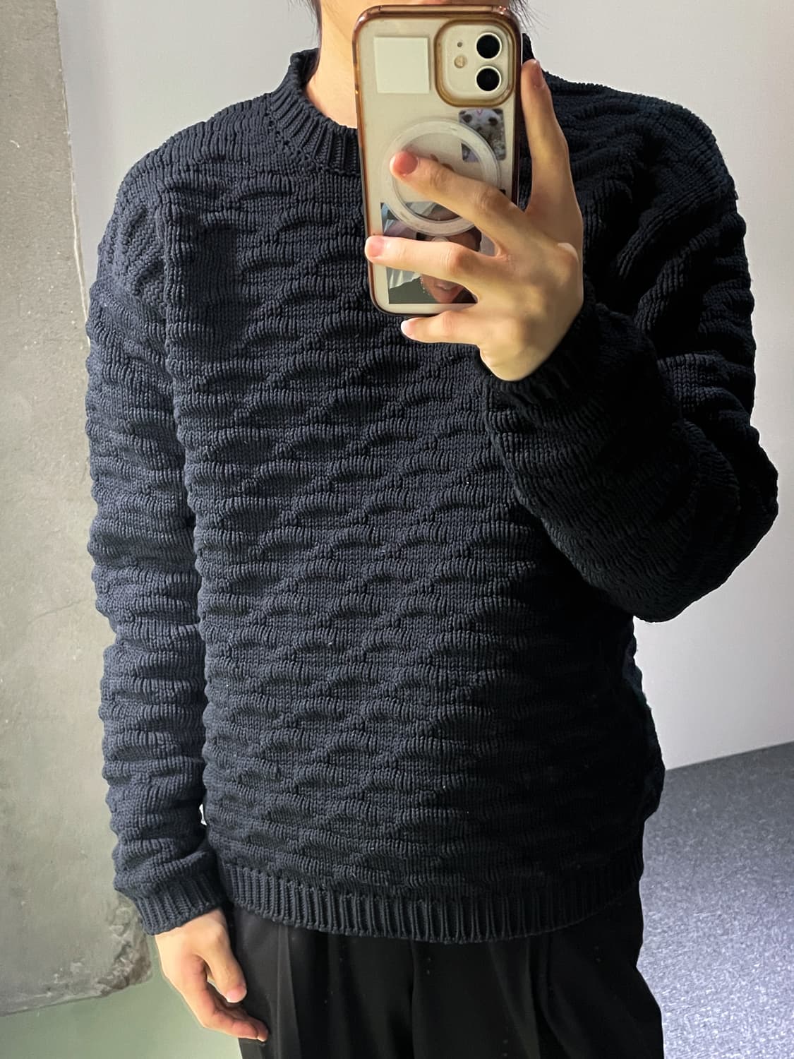 프라다 16F/W 3D 엠보스드 스웨터 상품이미지1