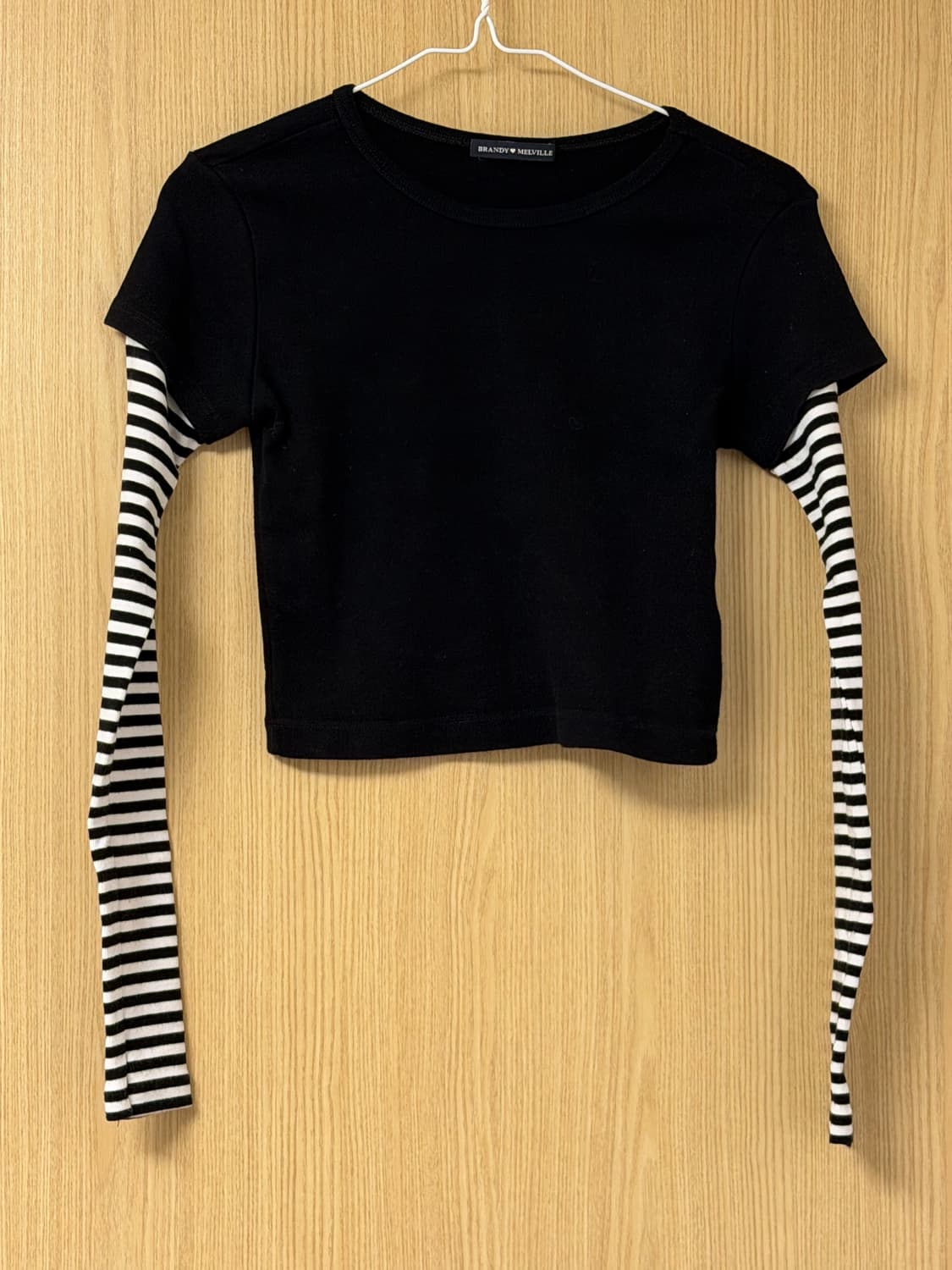 브랜디멜빌 크롭 긴팔티 상품이미지1