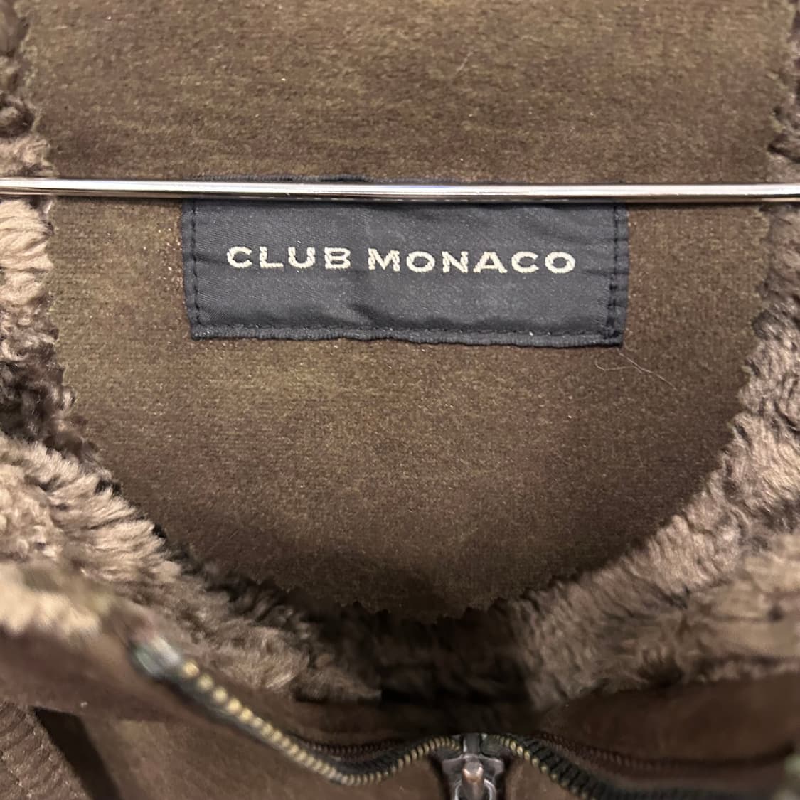 클럽모나코 양털 헤어 후드 스웨이드 무스탕 상품이미지3