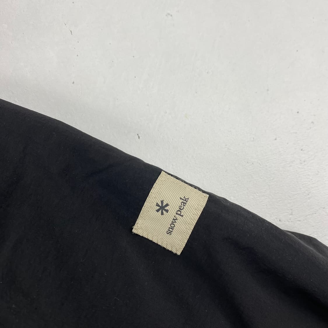 스노우피크 어페럴 다운 후드 점퍼 (105) 상품이미지3