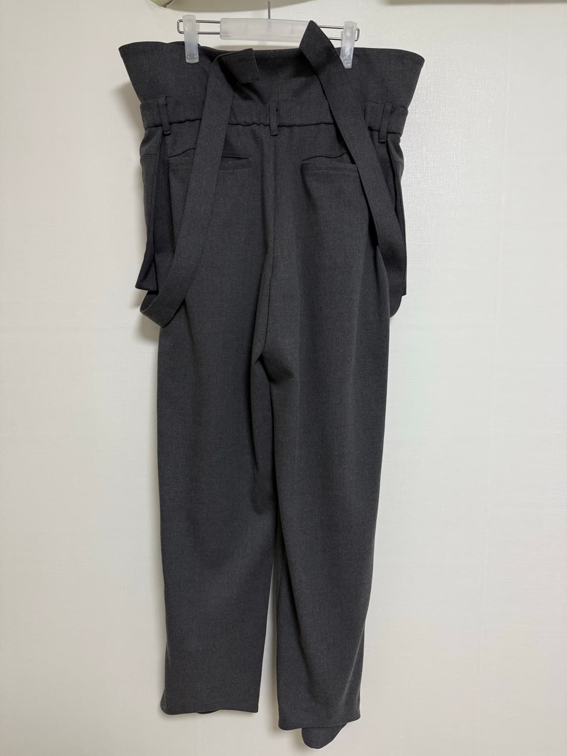 지초이aw23 BRACES POCKETTROUSER  GREYSIZE3 상품이미지3