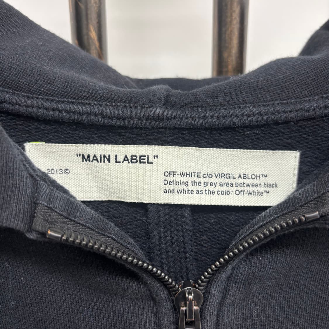 [L]오프화이트 테이프 에로우 후드집업 상품이미지3