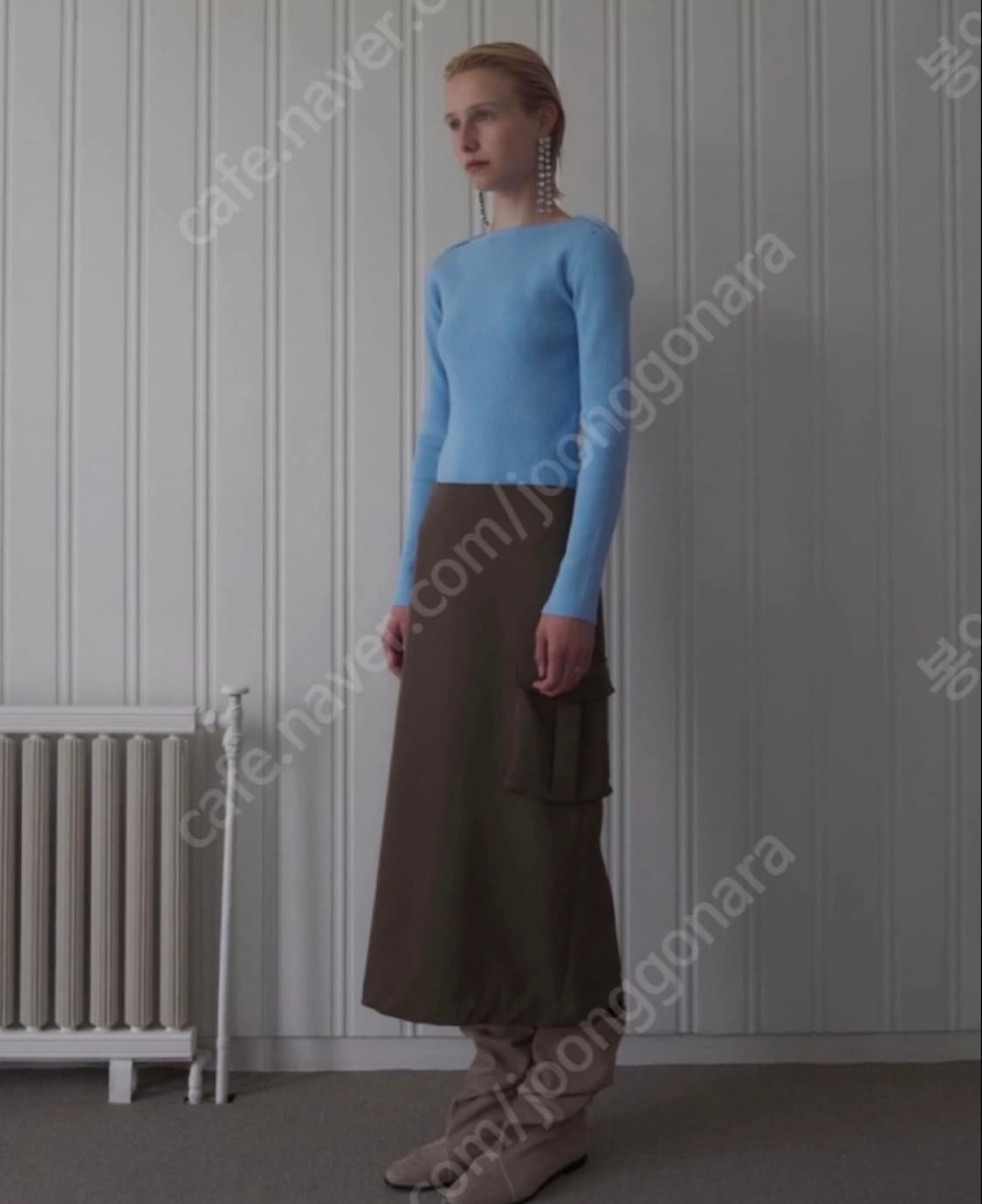 언앤써드미스테리 글로시 포켓 스커트 상품이미지1