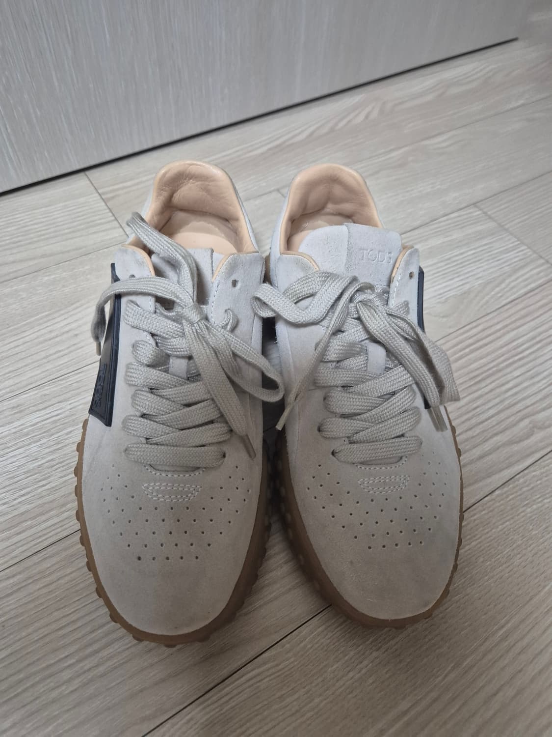 (정품) 토즈 스웨이드 스니커즈 운동화 34 (225) 상품이미지1