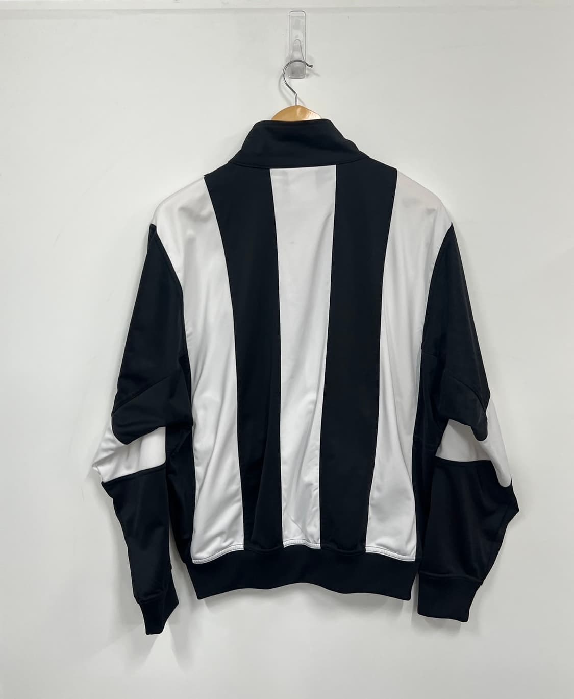 아디다스 베일러 스트라이프 검흰 트랙탑 져지 사이즈  상품이미지7