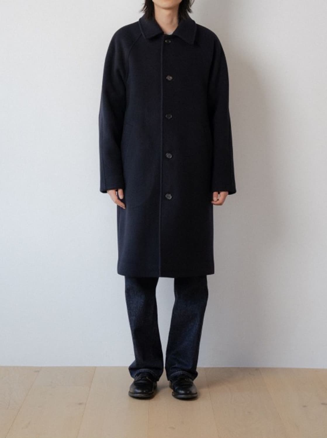우드비 울 모사 레더 트림 코트 네이비색상 2사이즈 상품이미지4
