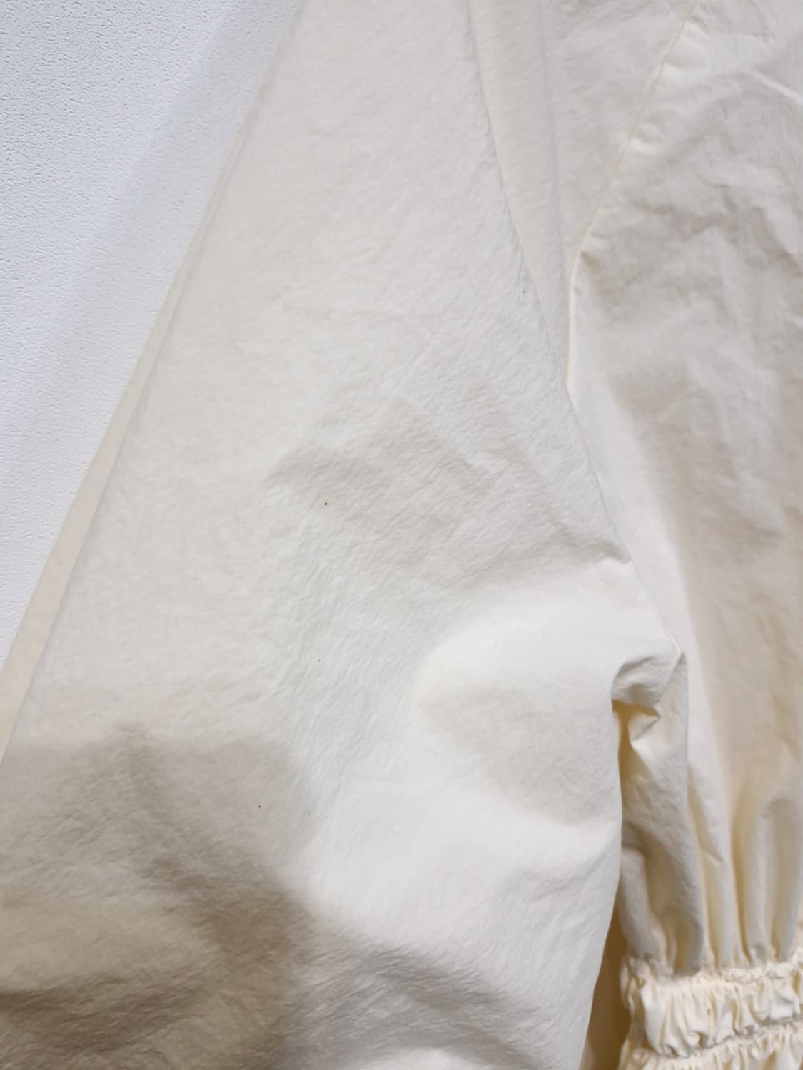 OER 오픈카라 셔링 드레스-드라마틱 볼륨 상품이미지5