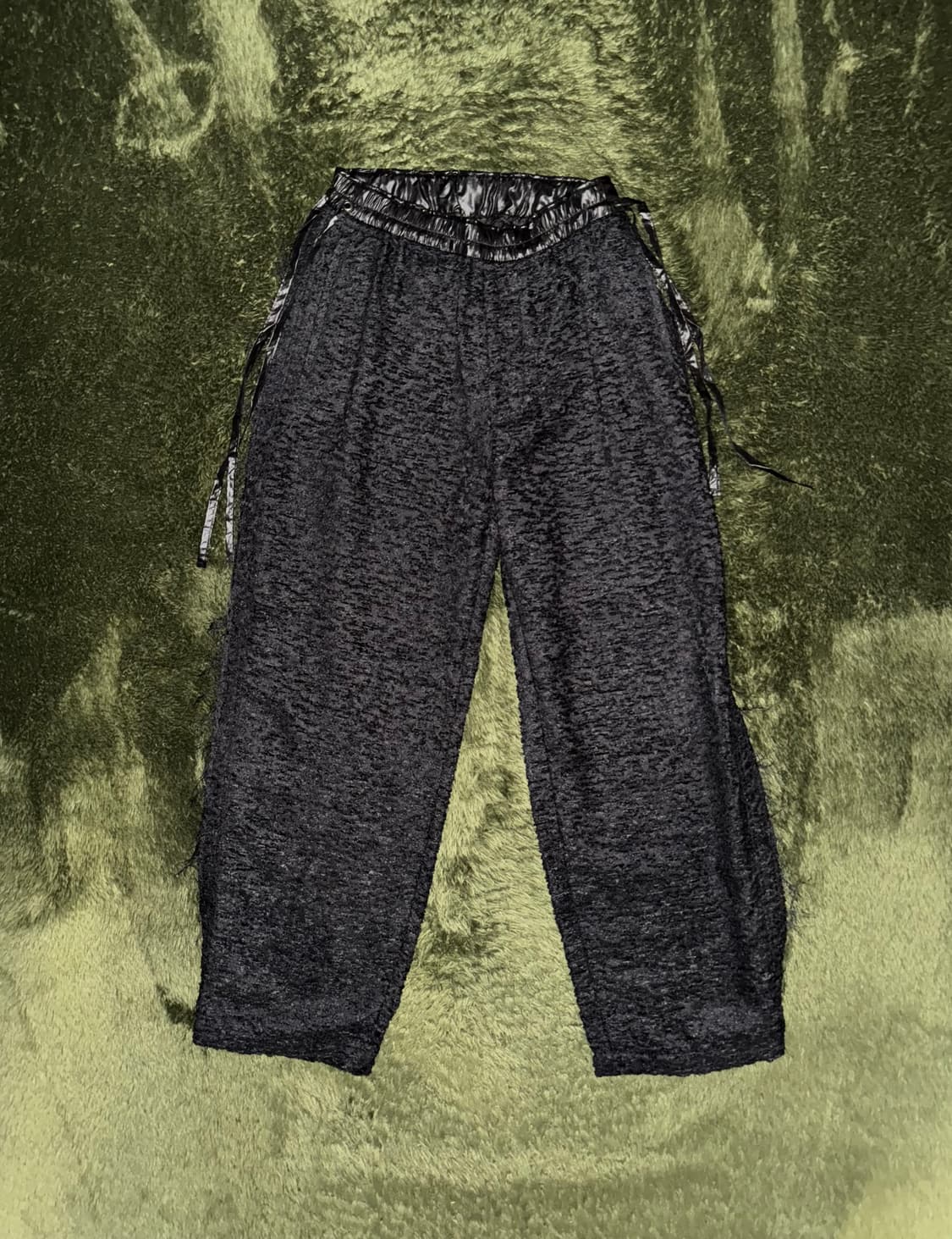 [S] 언어펙티드 22FW 릴렉스 핏 로우 컷 엣지 자카드 팬츠 블랙 상품이미지1