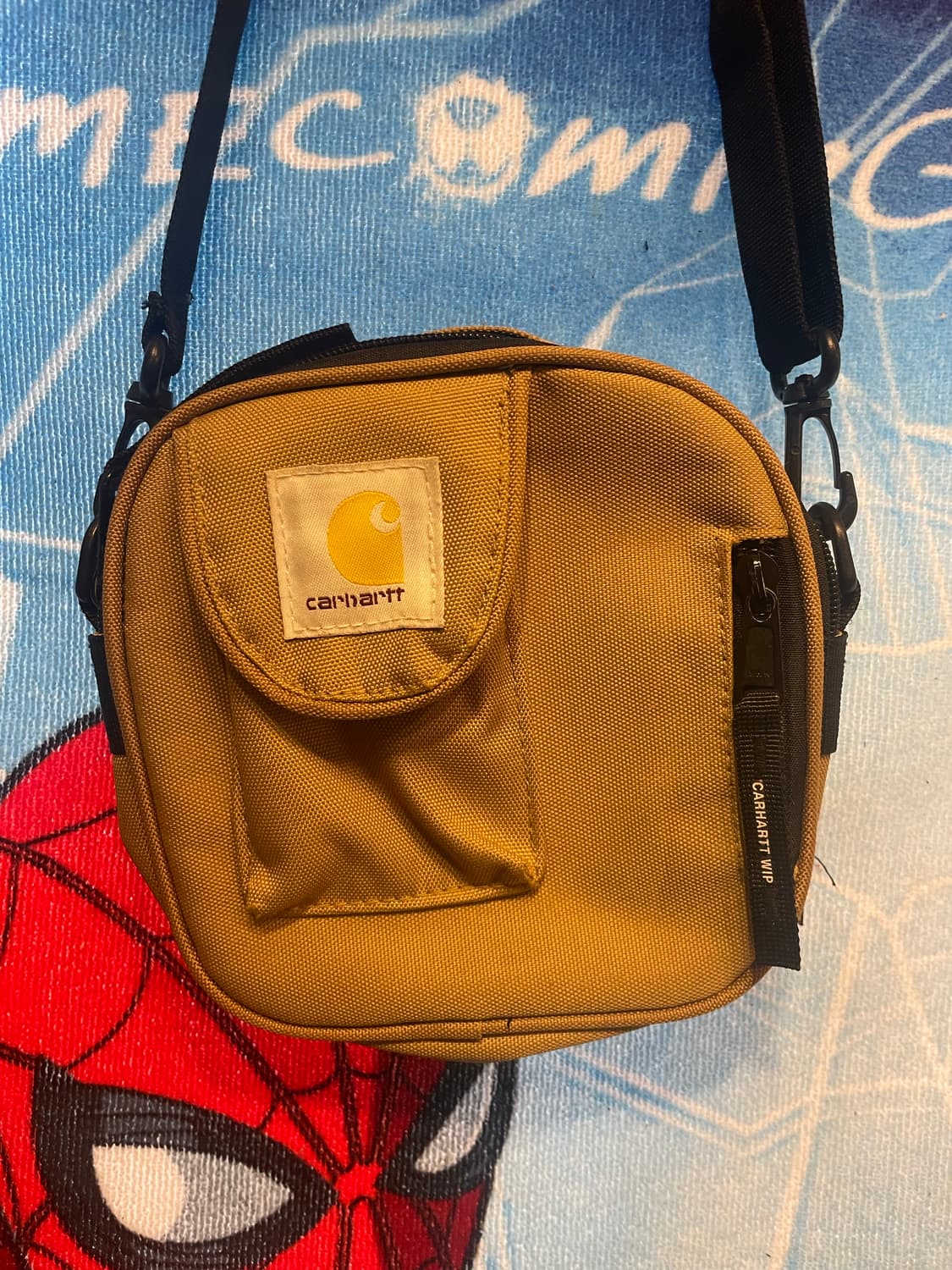칼하트 크로스백 상품이미지1