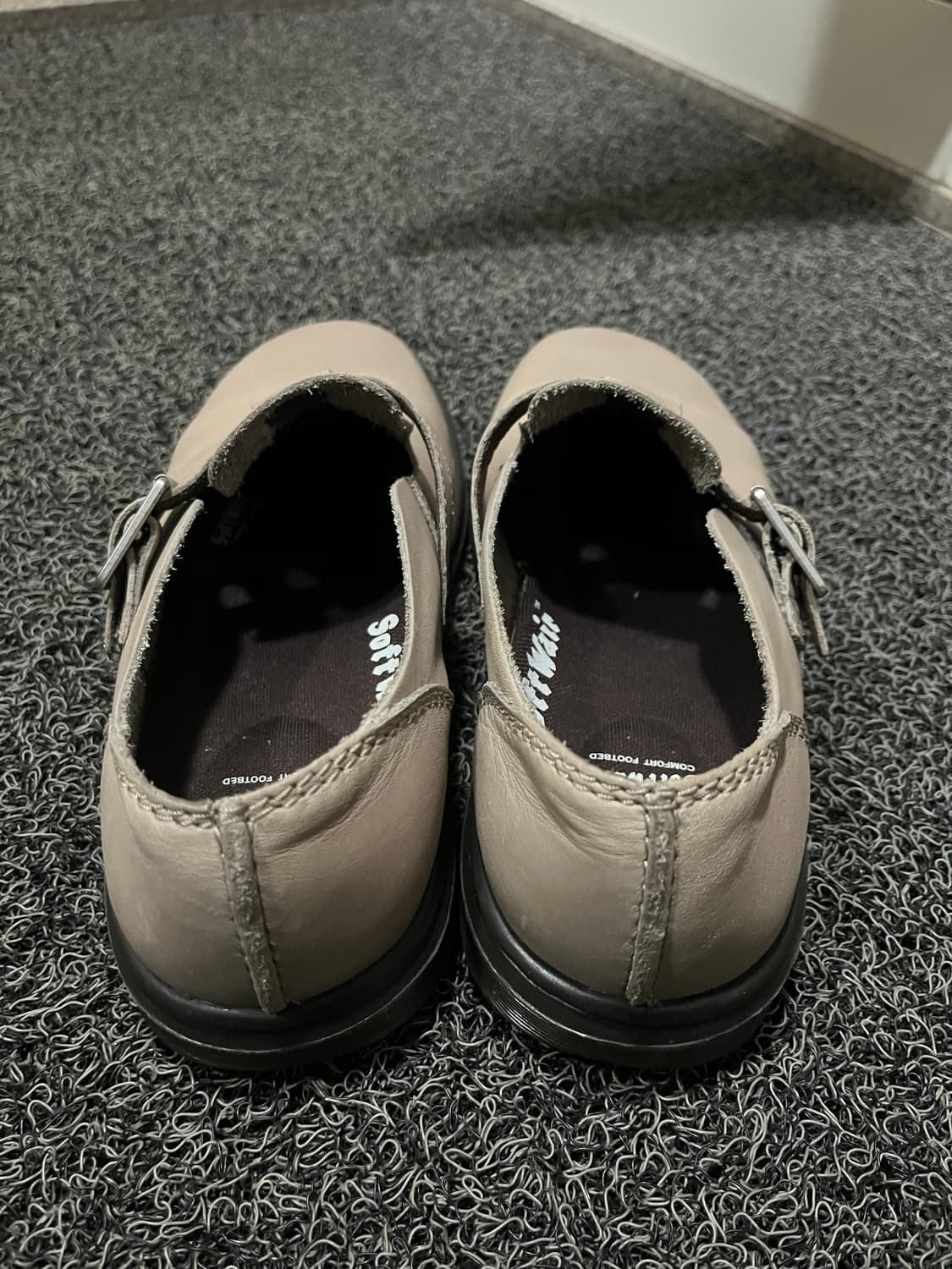 닥터마틴 페트리샤 베이지 260 상품이미지4