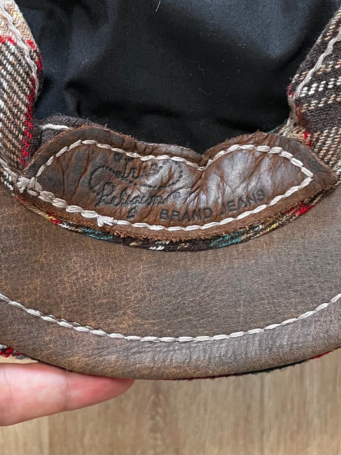 택포) y2k 00s USA 트루릴리젼 빈티지 패치워크 헌팅캡 베레모 상품이미지4