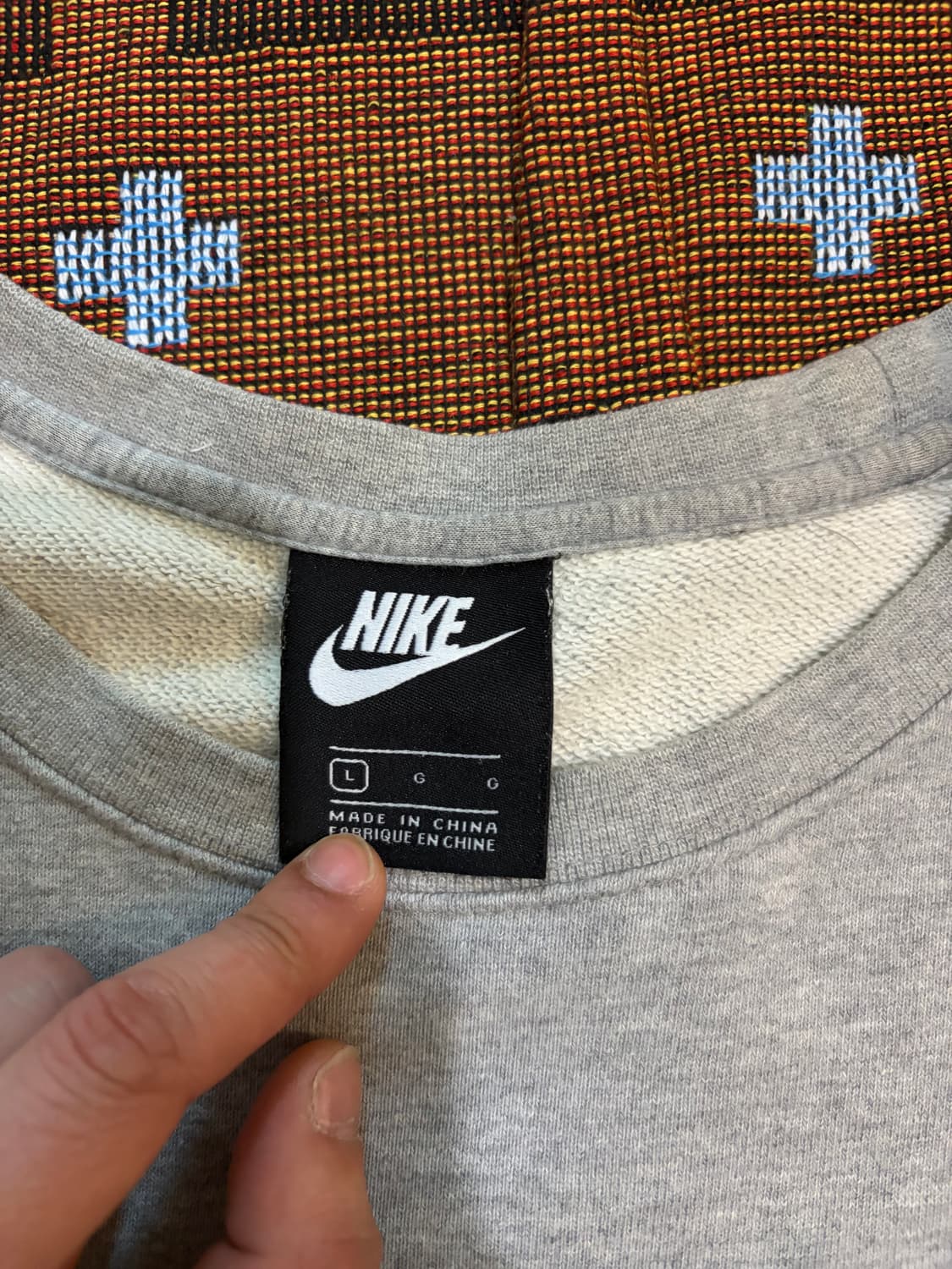 L) 나이키 맨투맨 회색 상품이미지4