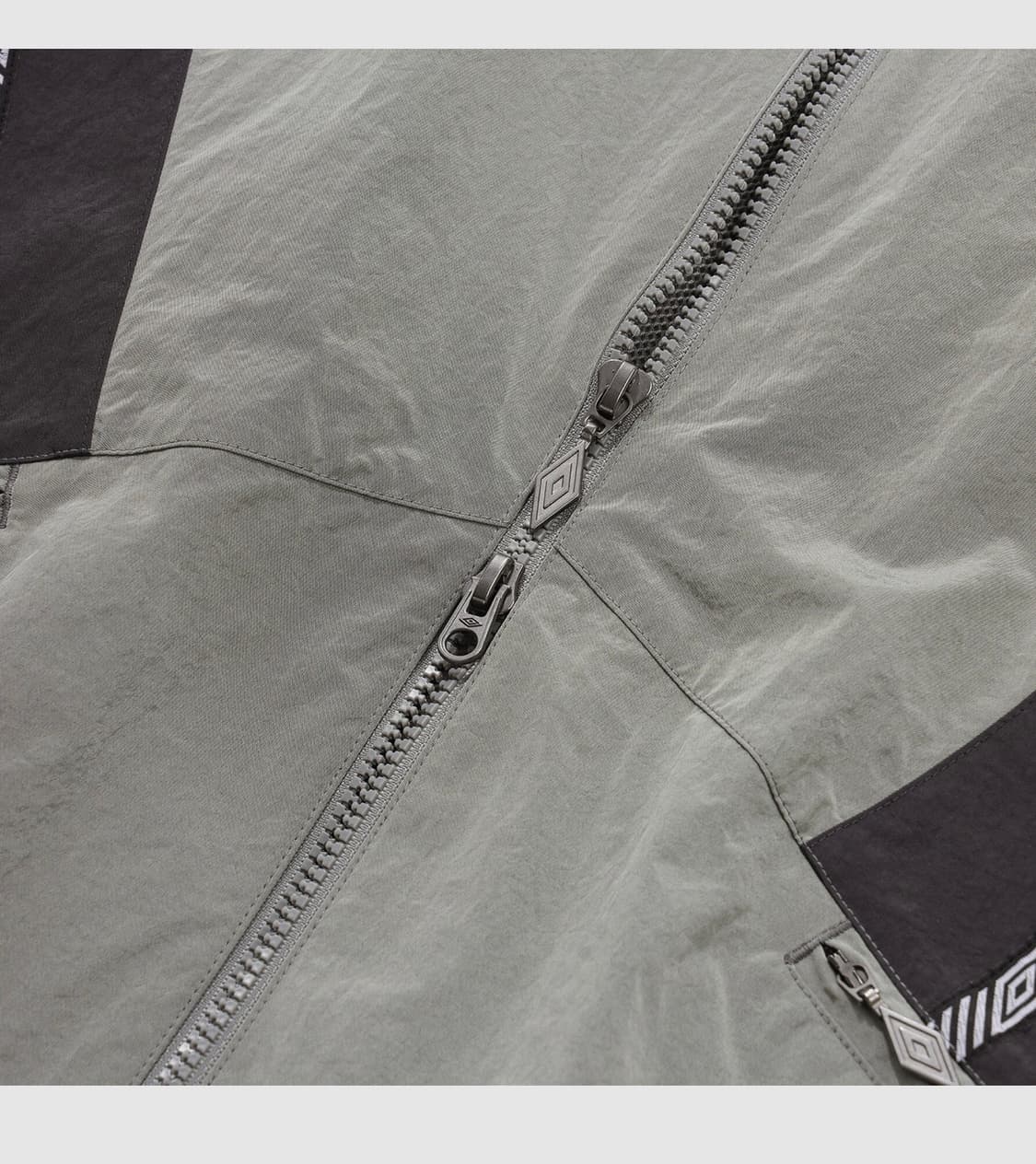 HBL 노팅엄 스탠넥 웜업 바람막이 자켓 / GREY KHAKI 상품이미지5