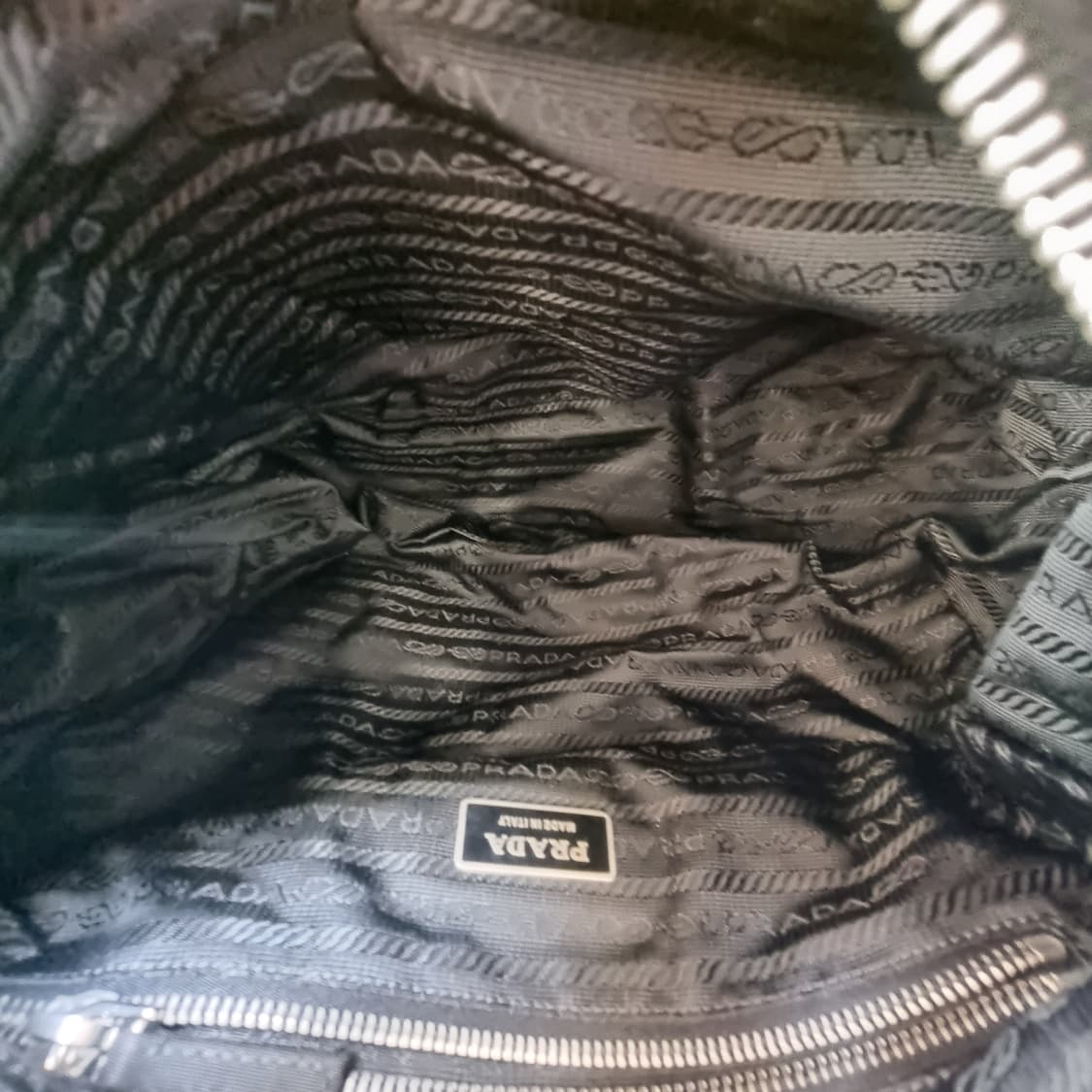 프라다 PRADA 투버클 메신저백 크로스백 남여공용 (신형, 개런티카드) 상품이미지8