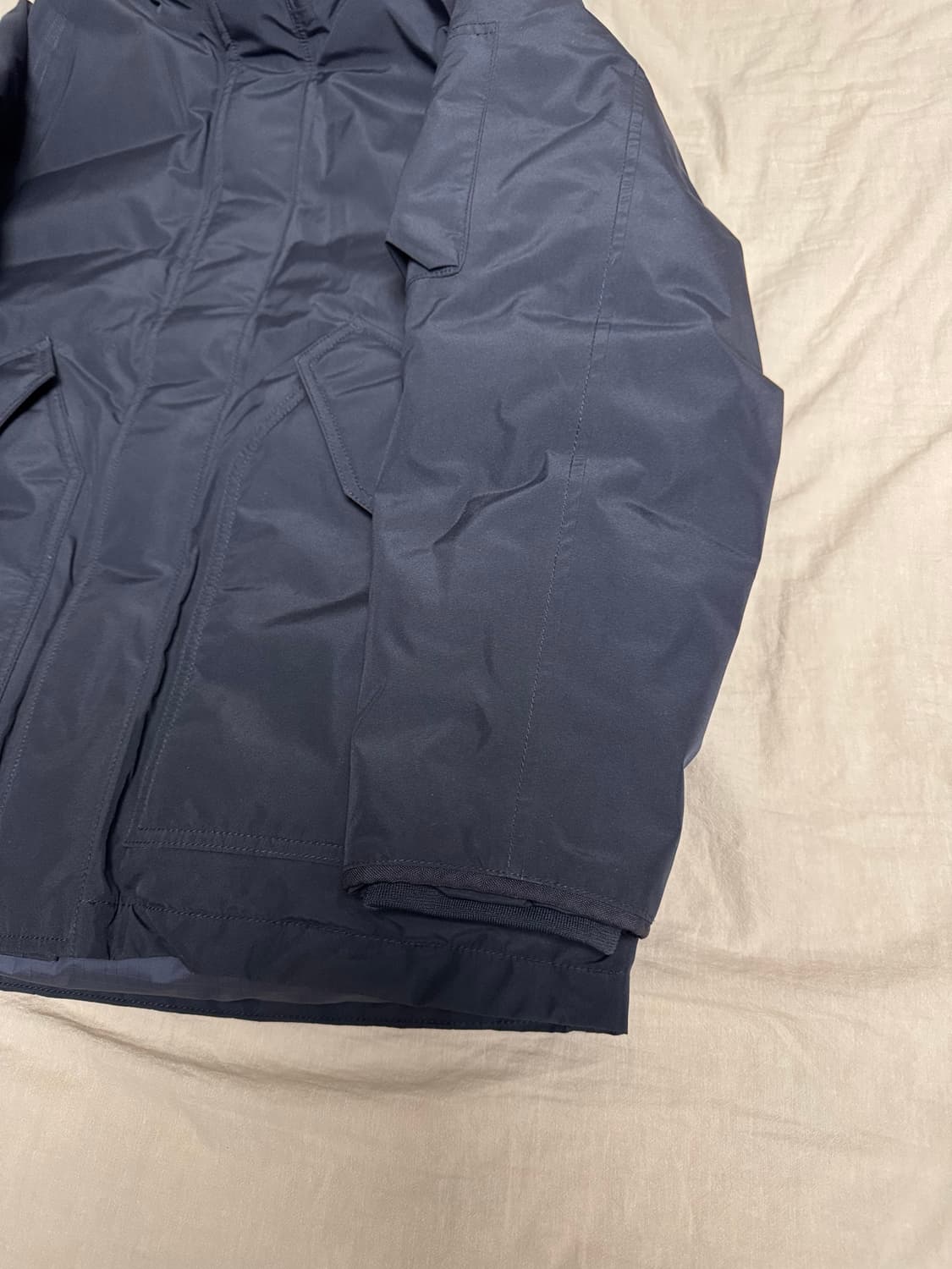 [m]나나미카 고어텍스 다운 코트 네이비 상품이미지4