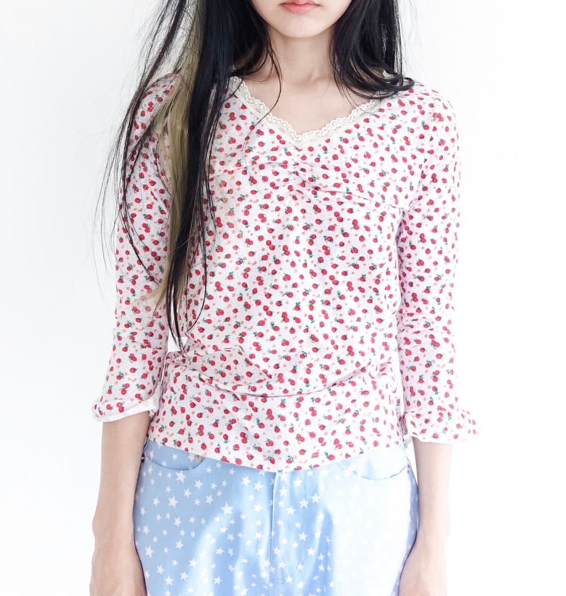 샵페어리 리틀 스트로베리 레이스 탑 딸기 티셔츠 아이보리 코이세이오 상품이미지1