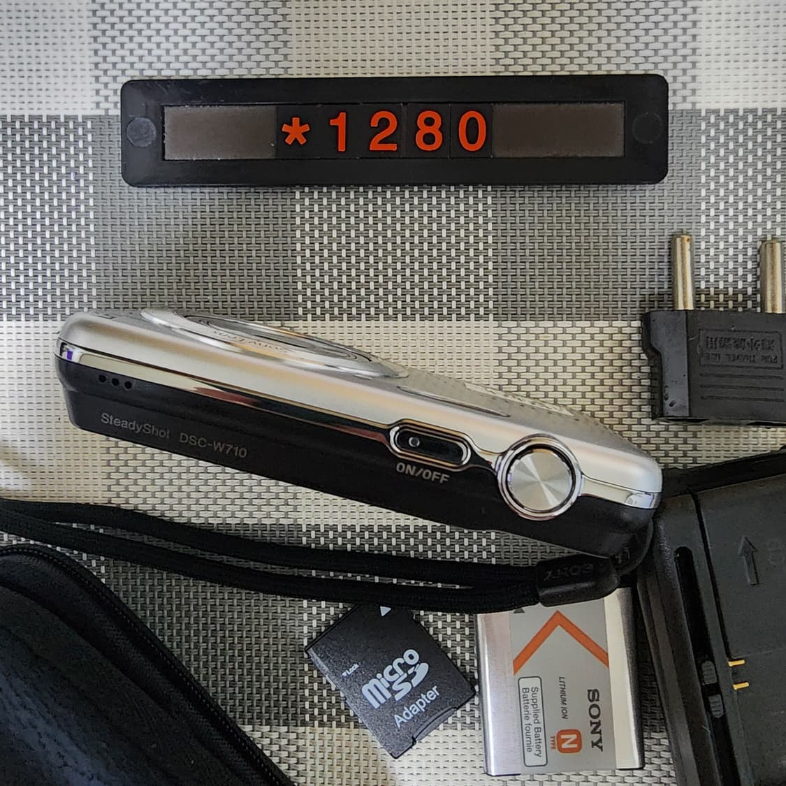 소니 사이버샷 DSC-W 710 디지털카메라 파우치포함 상품이미지3