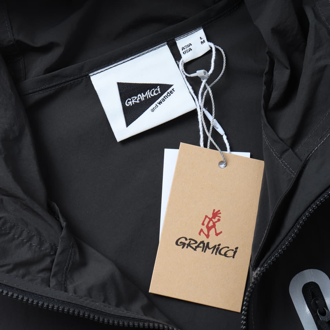 그라미치 GRAMICCI x and wander Nylon Jacket 상품이미지8