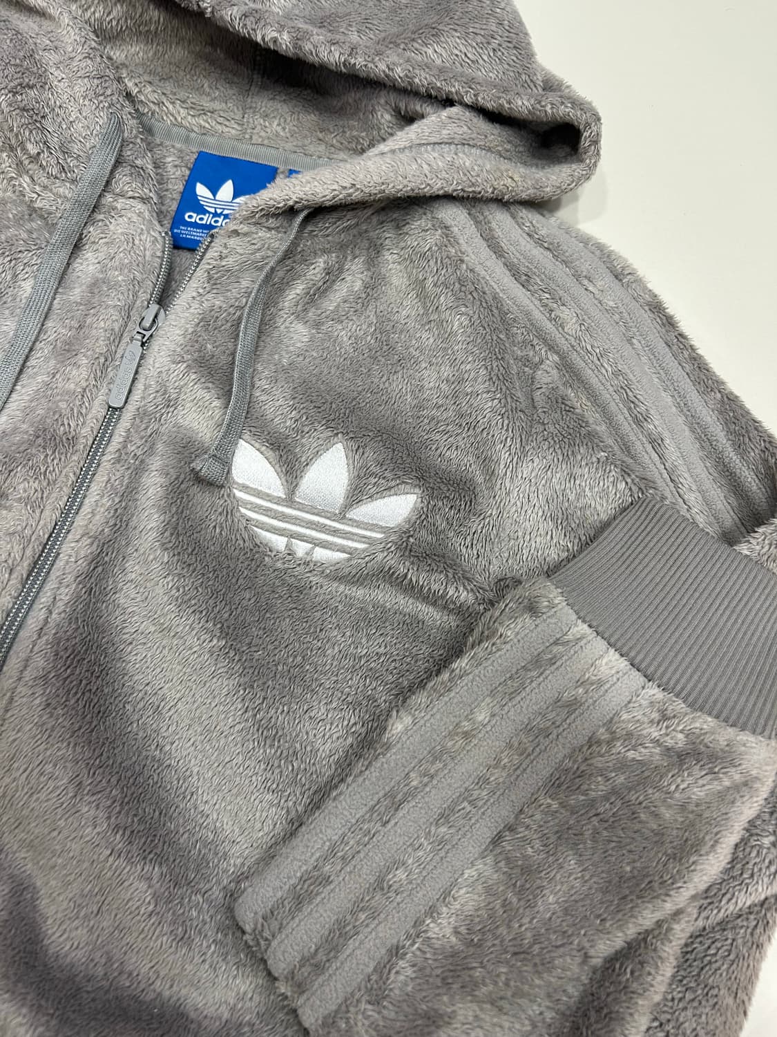 아디다스 구파이어버드 그레이 후리스90 상품이미지4