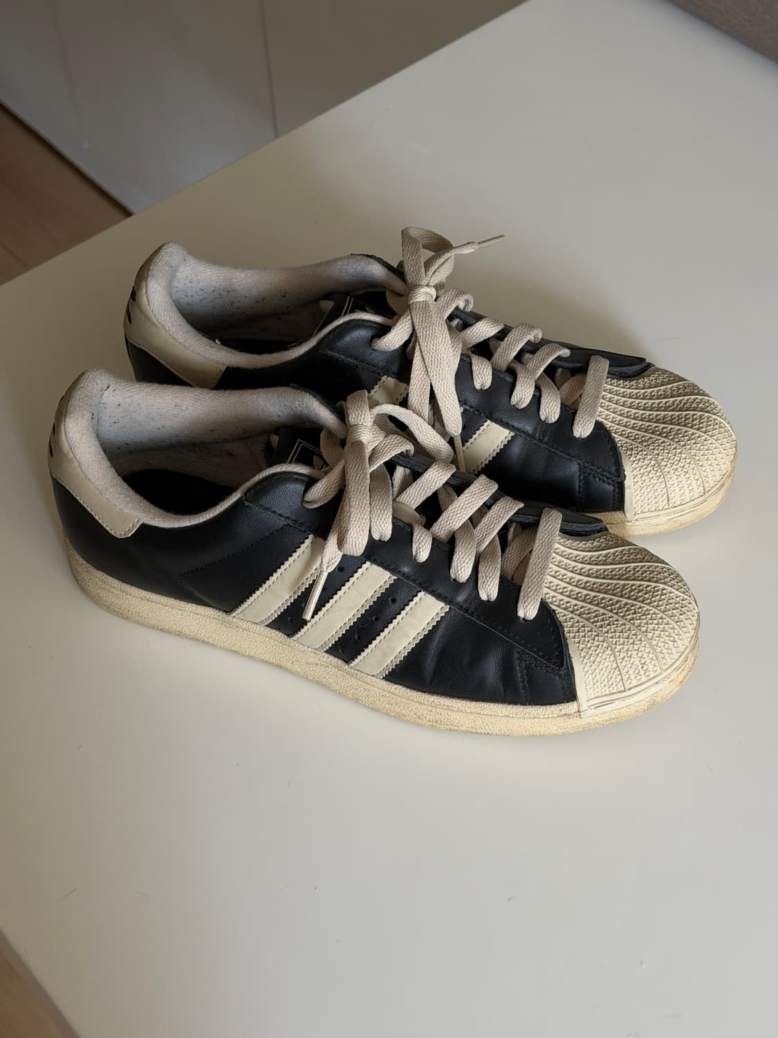 아디다스 슈퍼스타 상품이미지1