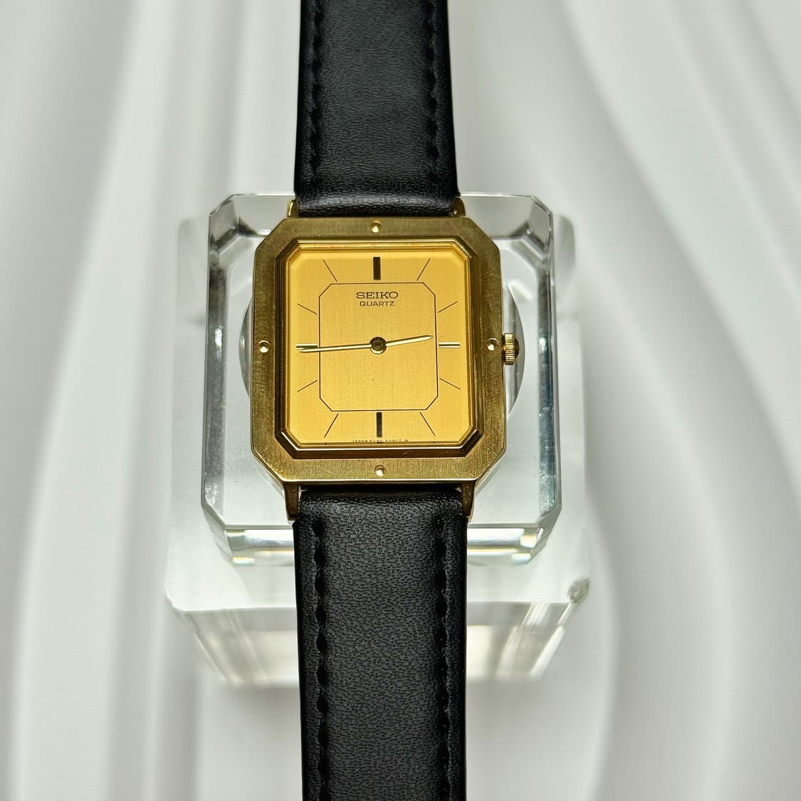 80's90's 빈티지 세이코 스퀘어 골드 베젤 드레스 워치 상품이미지7