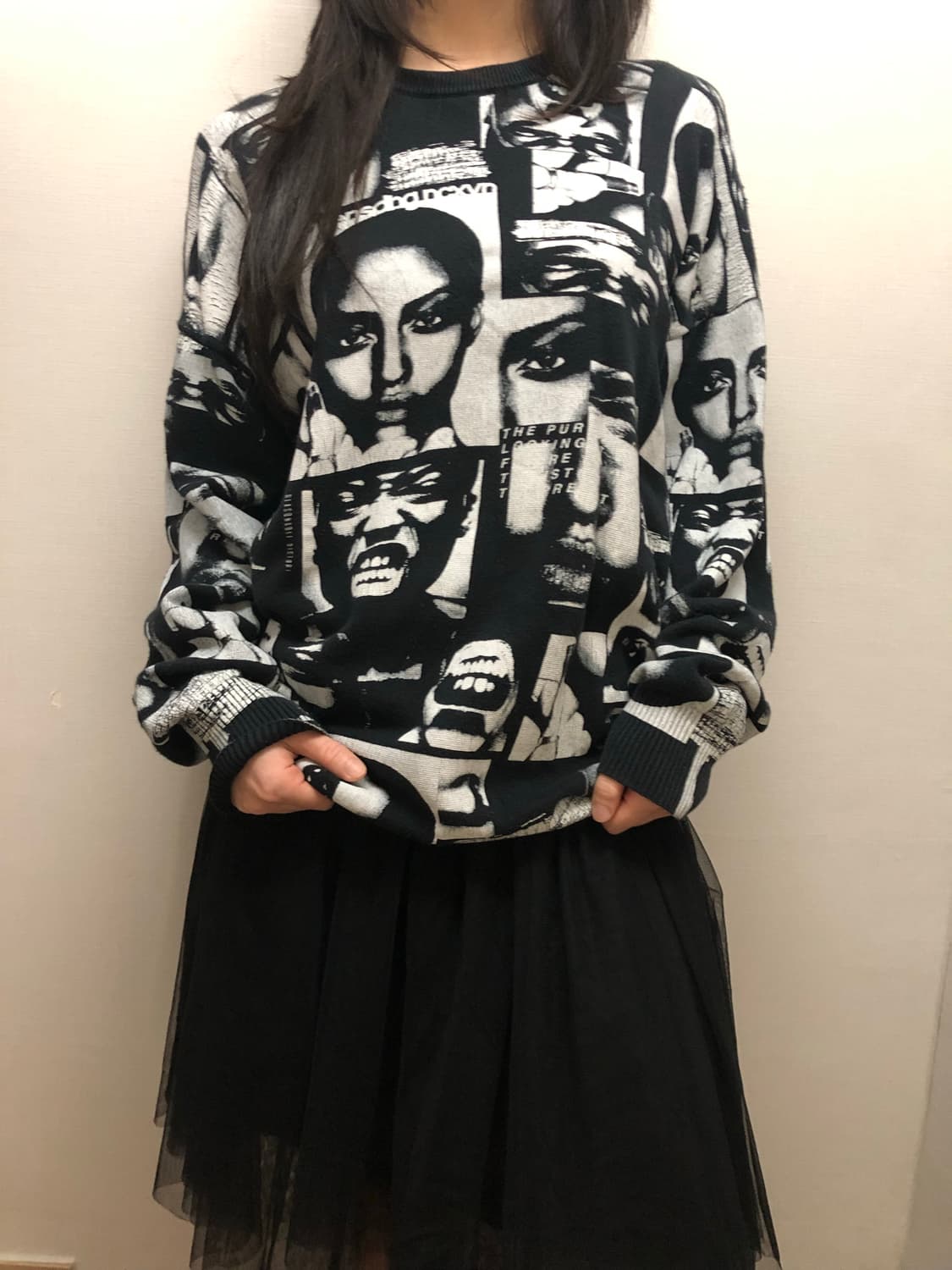 빈티지 블랙 펑크 프린팅 니트 상품이미지1