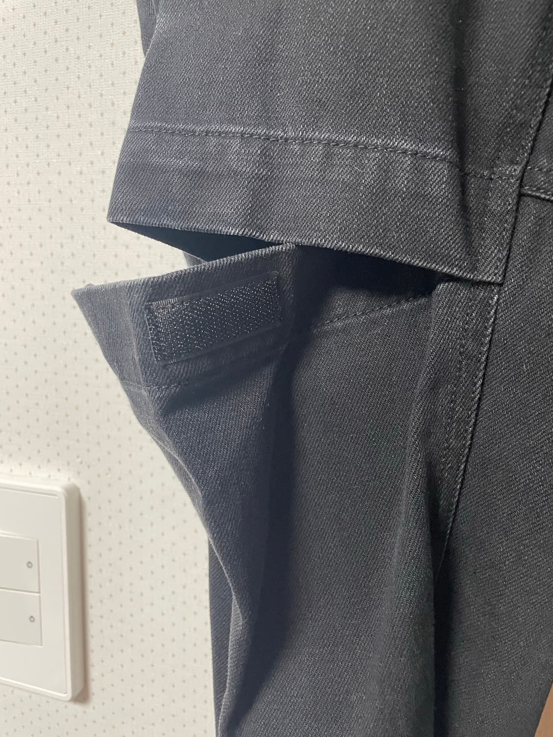 50사이즈, 준지 무릎절개 흑청 조거팬츠 상품이미지3