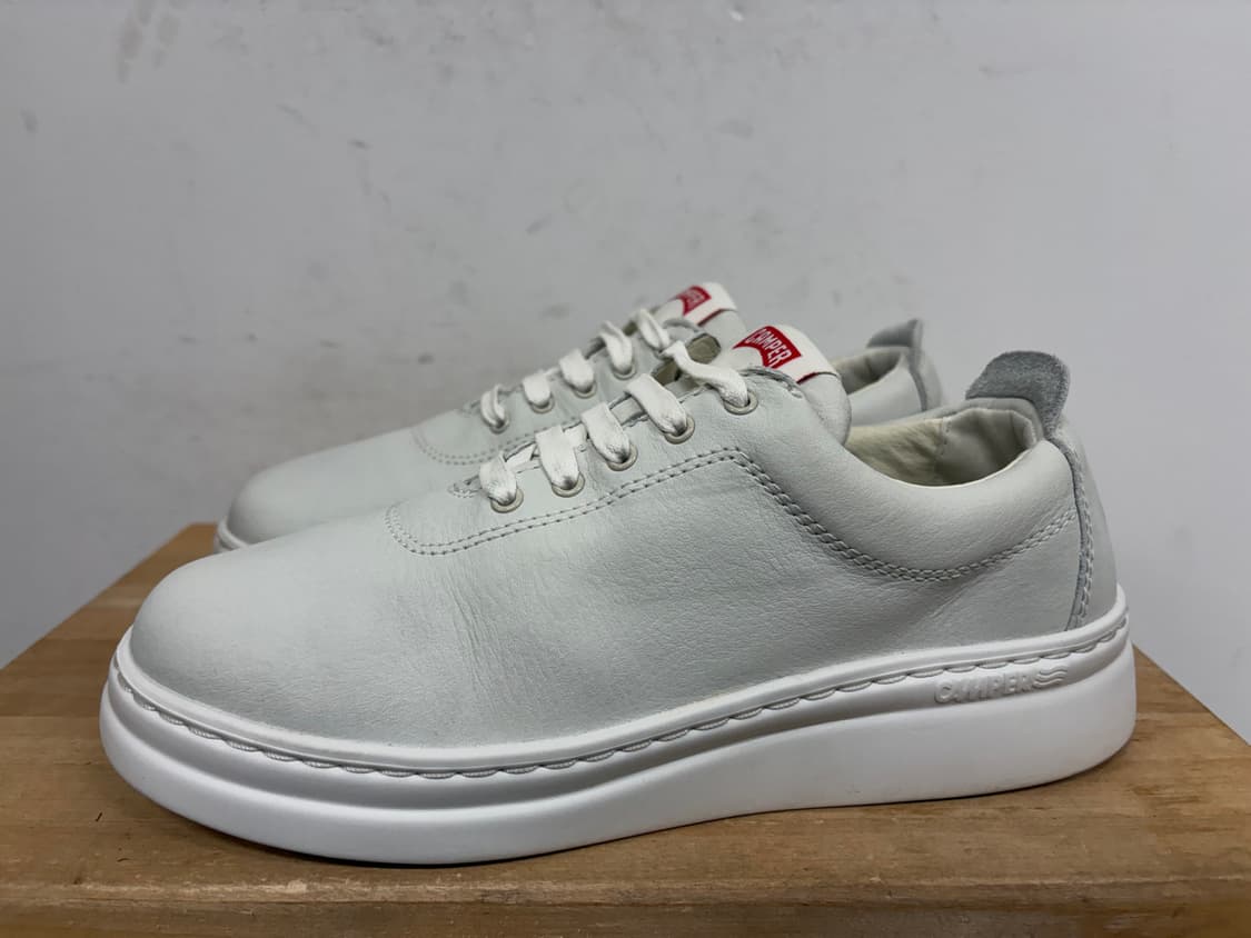 캠퍼 여성 스니커즈 245 상품이미지2