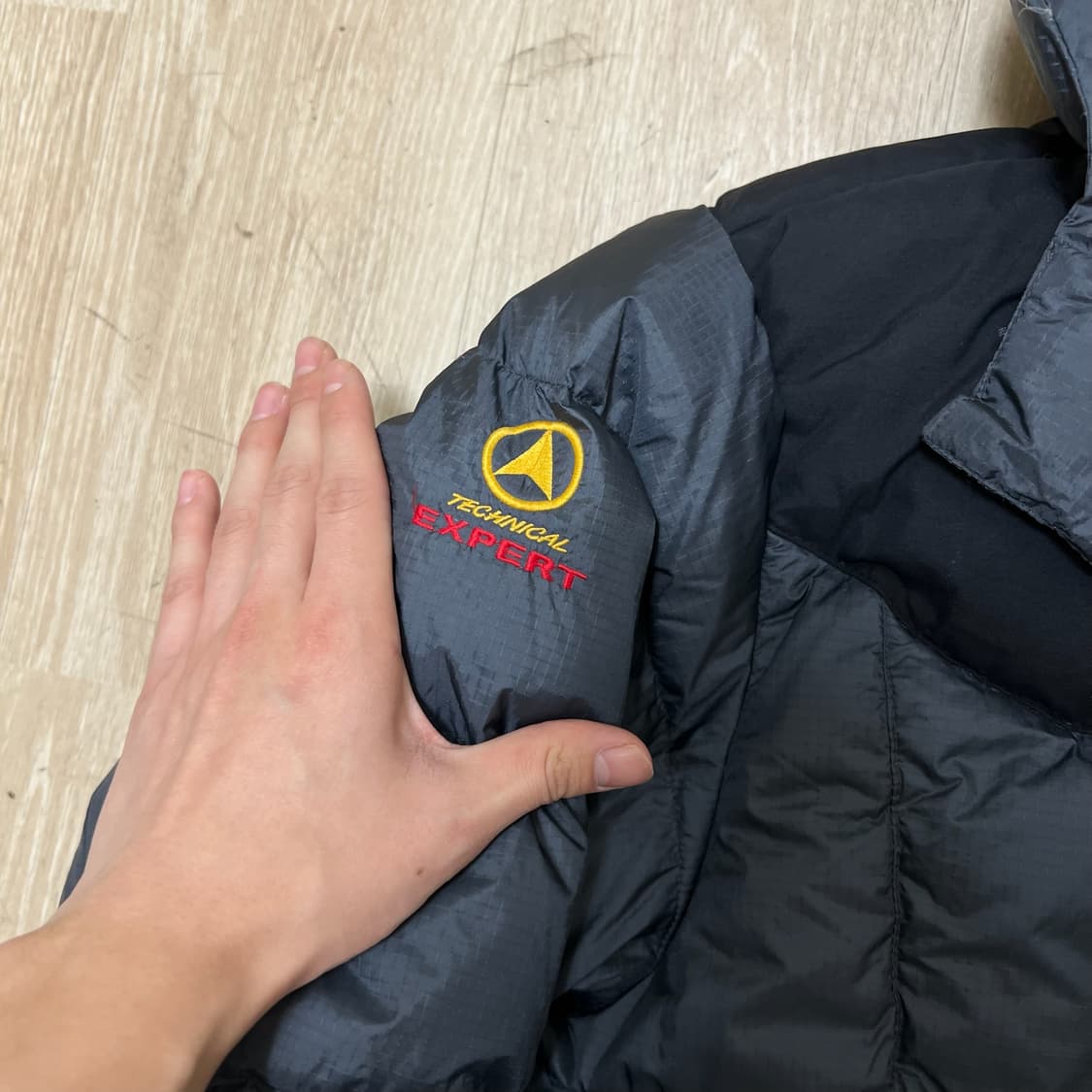 코오롱 스포츠 남성 윈드스토퍼 800 대장급 패딩 L/100  상품이미지4