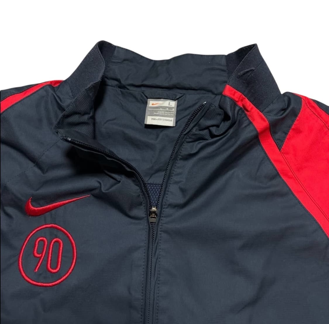 나이키 토탈90 바람막이 상품이미지2