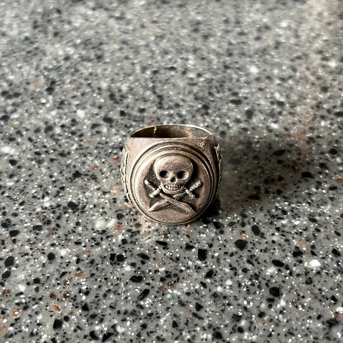 네이버후드 스컬 실버링 상품이미지1